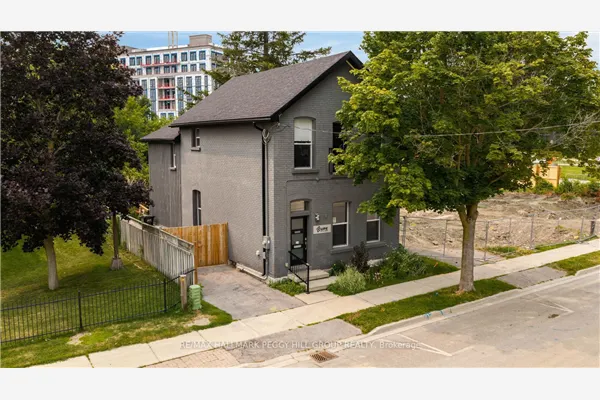 54 Clapperton Street