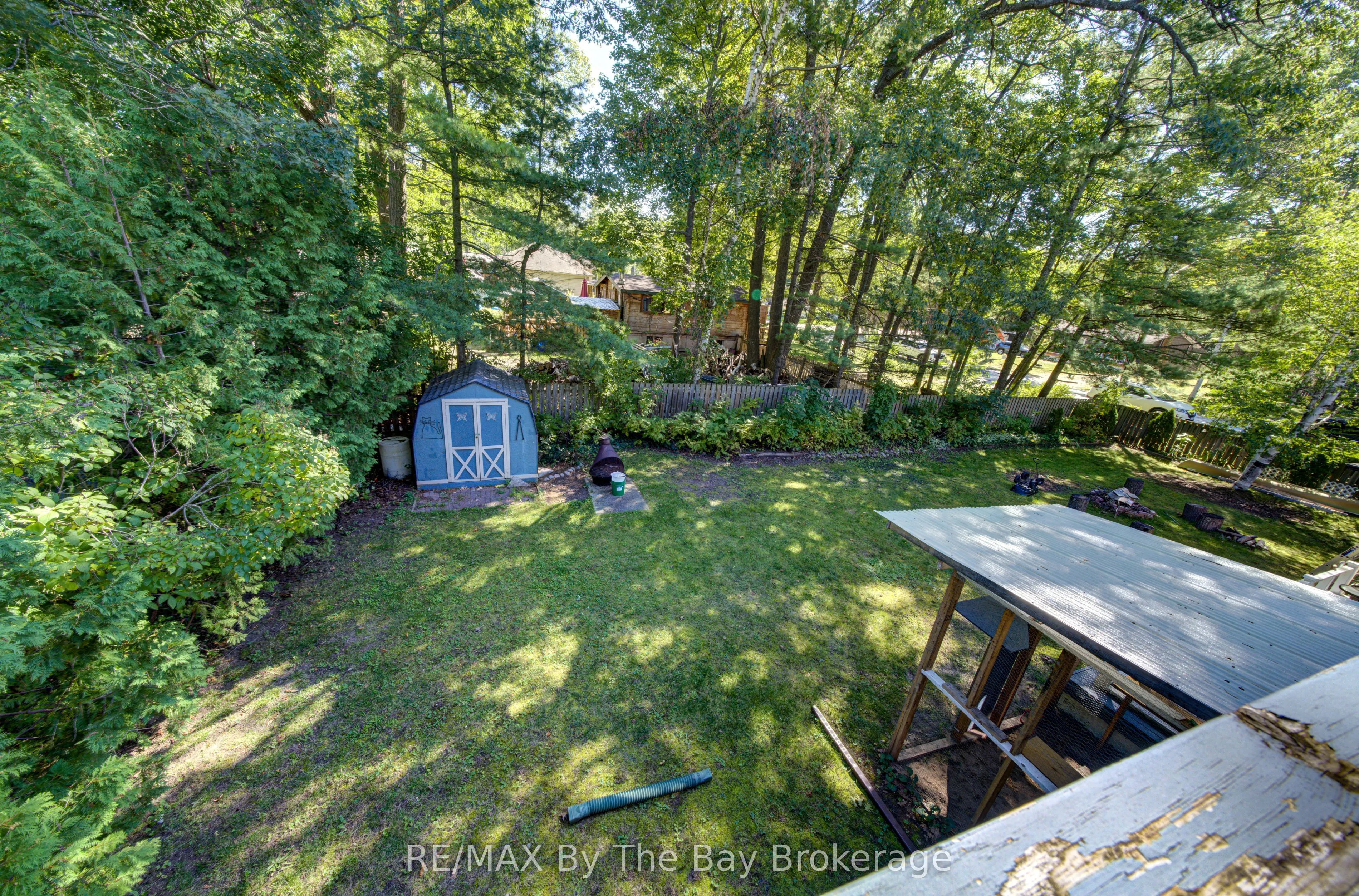 1693 River Road W