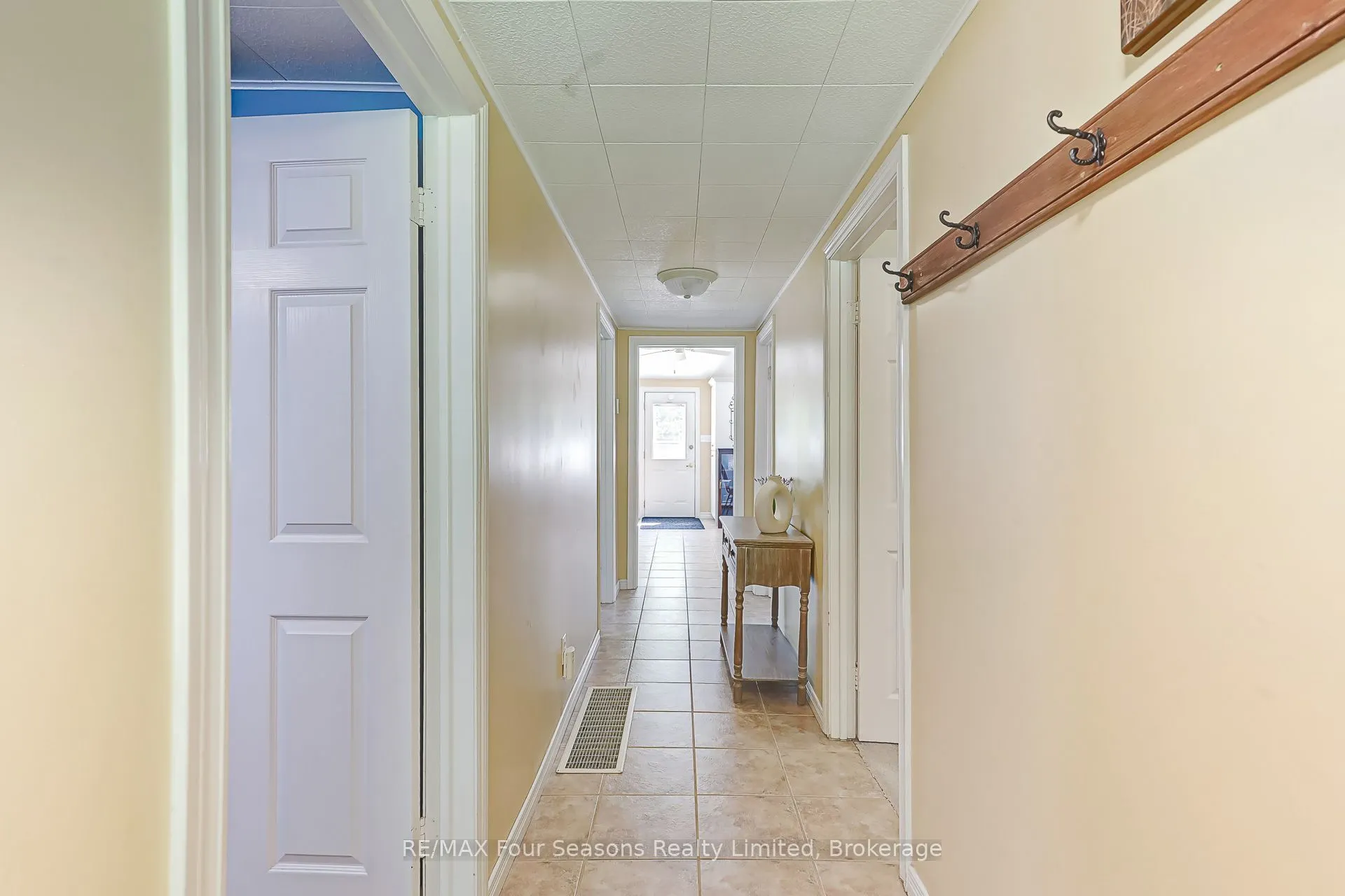 511 Oxbow Park Drive