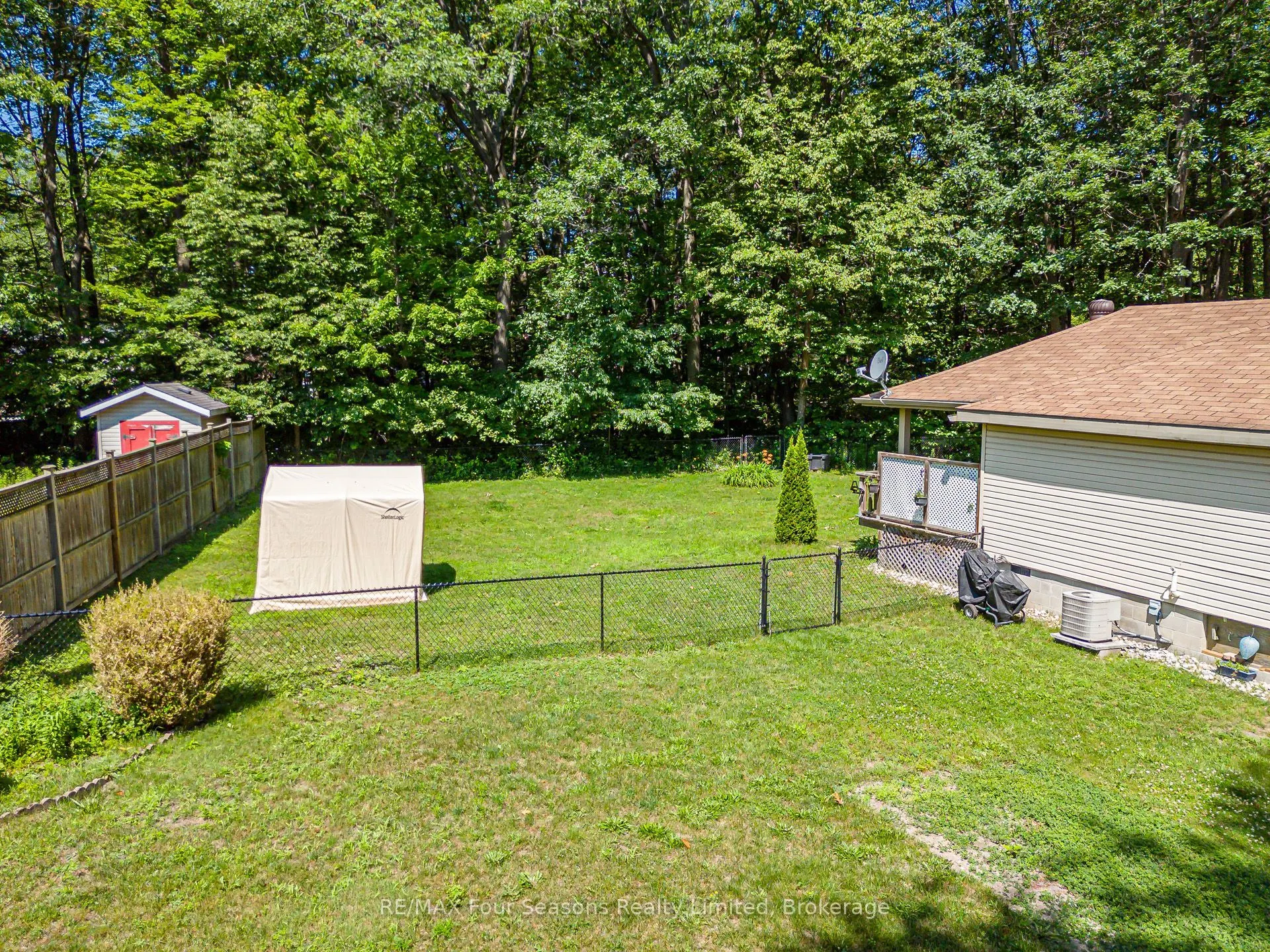 511 Oxbow Park Drive