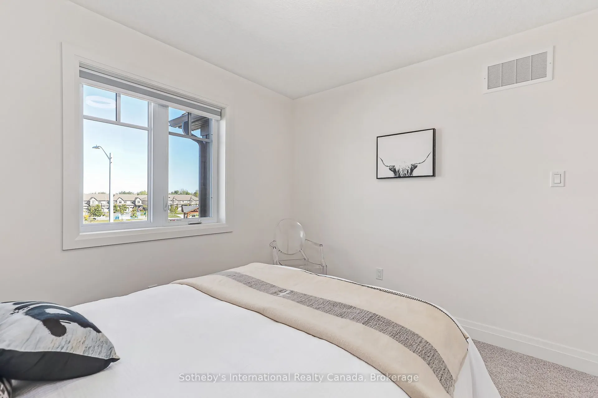73 Archer Avenue