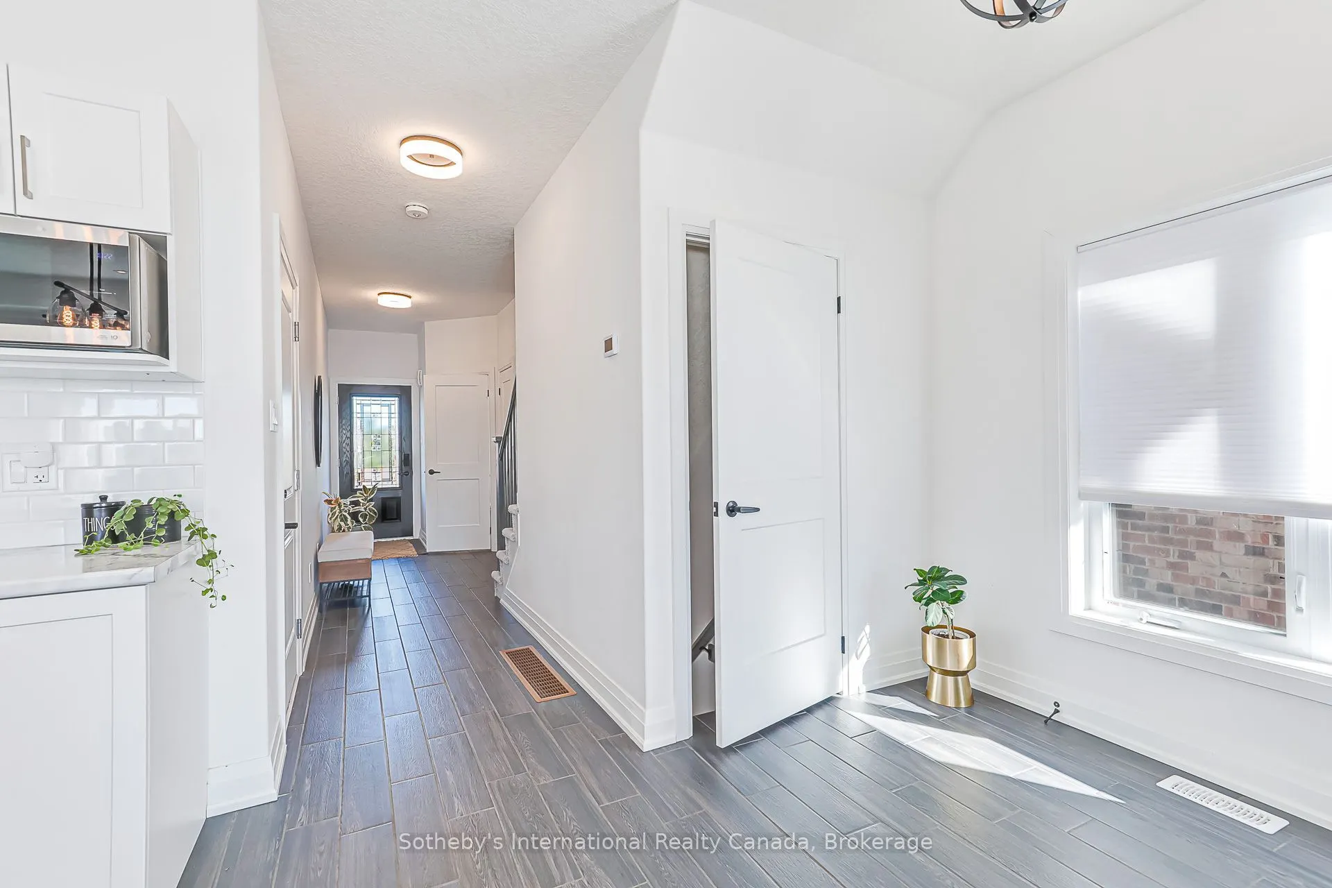 73 Archer Avenue