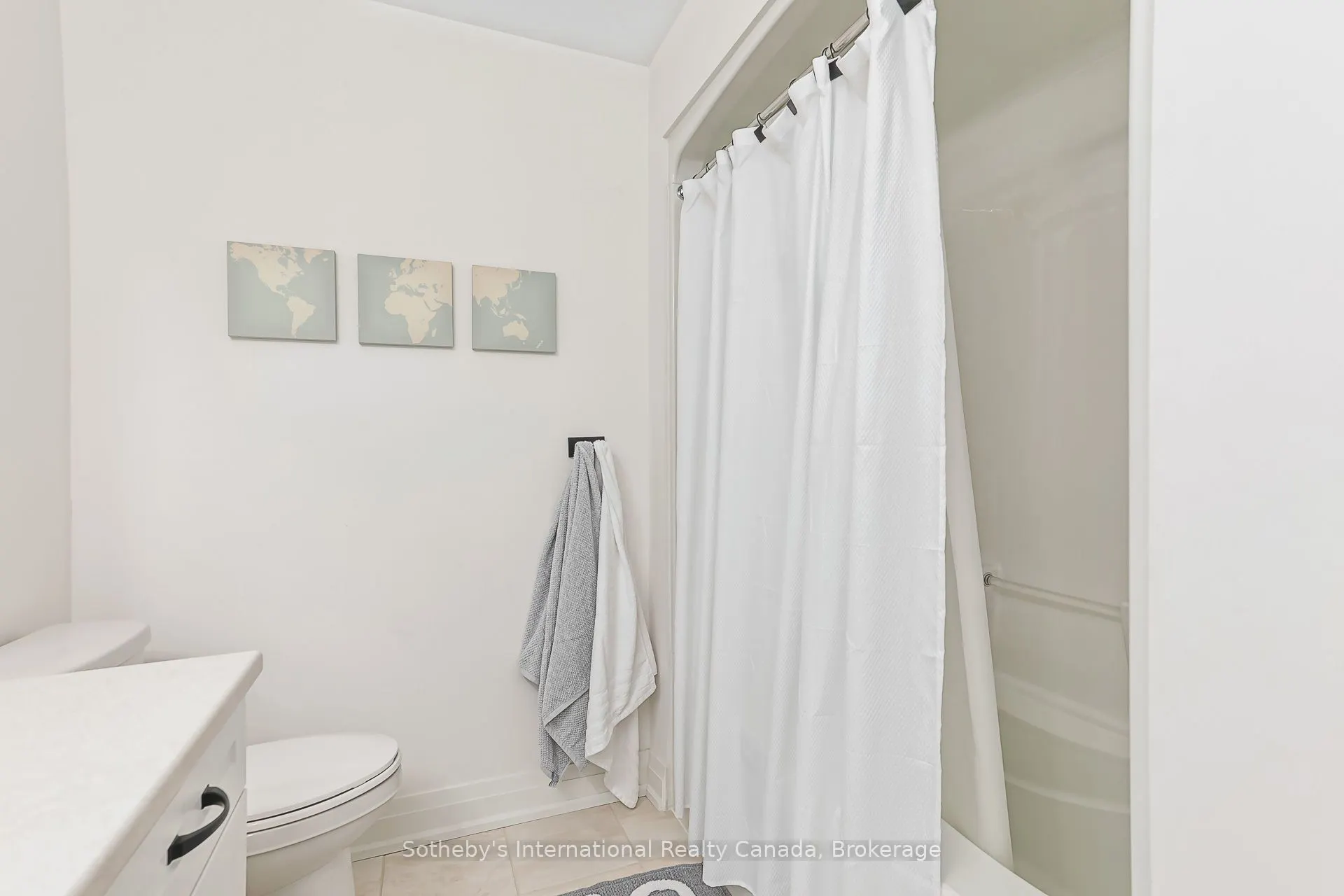 73 Archer Avenue