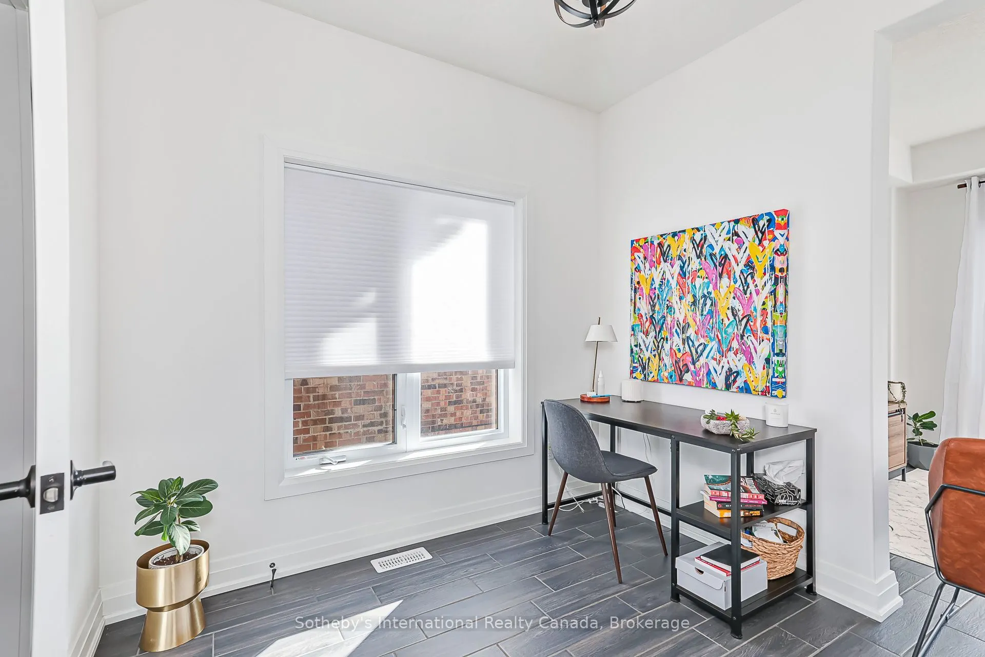 73 Archer Avenue