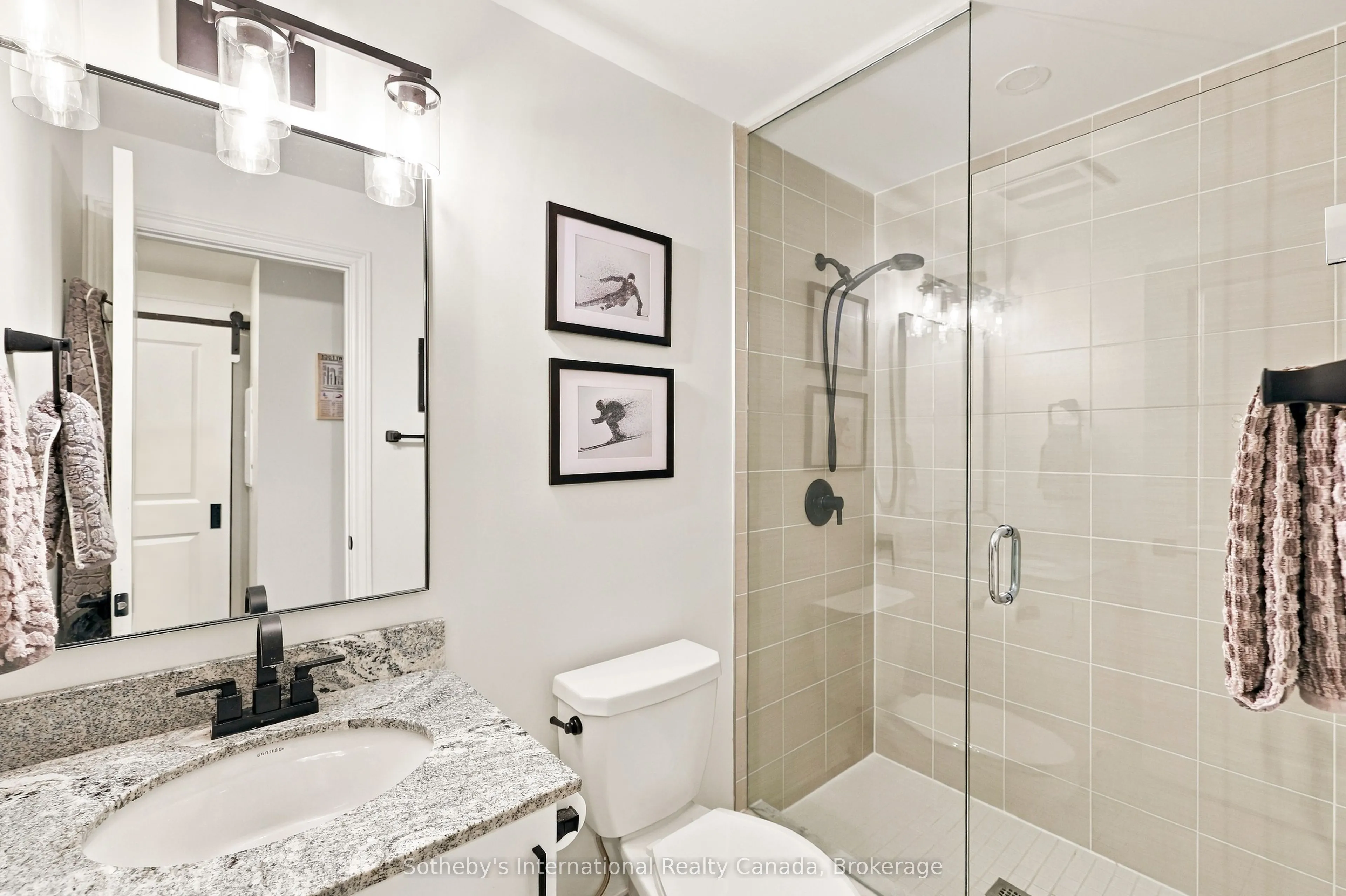 17 Spooner Crescent #206