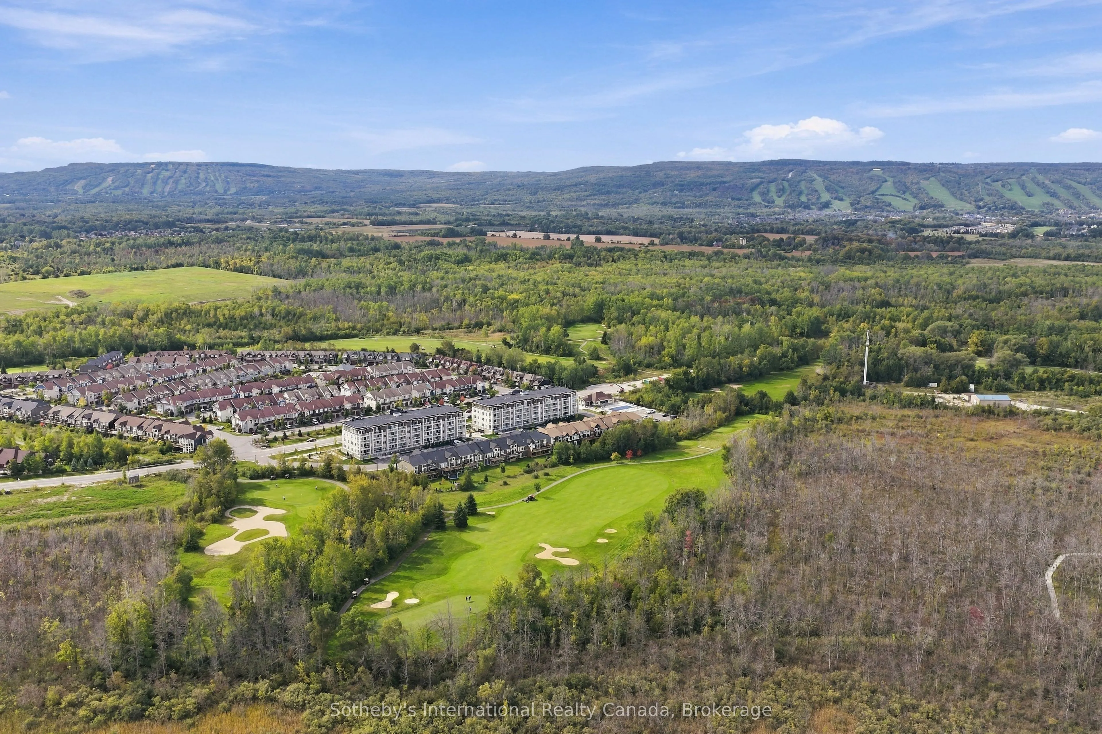 17 Spooner Crescent #206