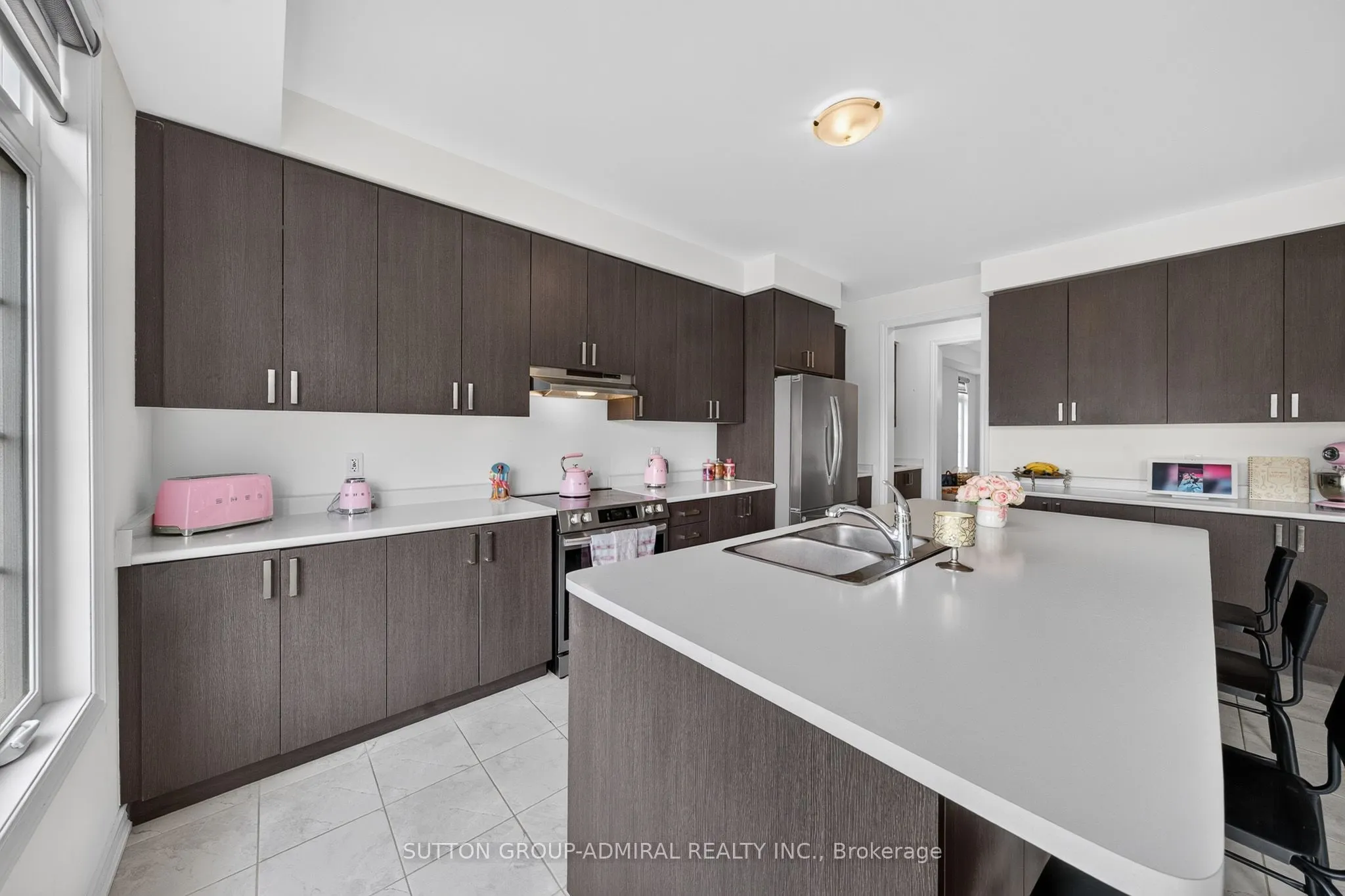76 CALYPSO Avenue