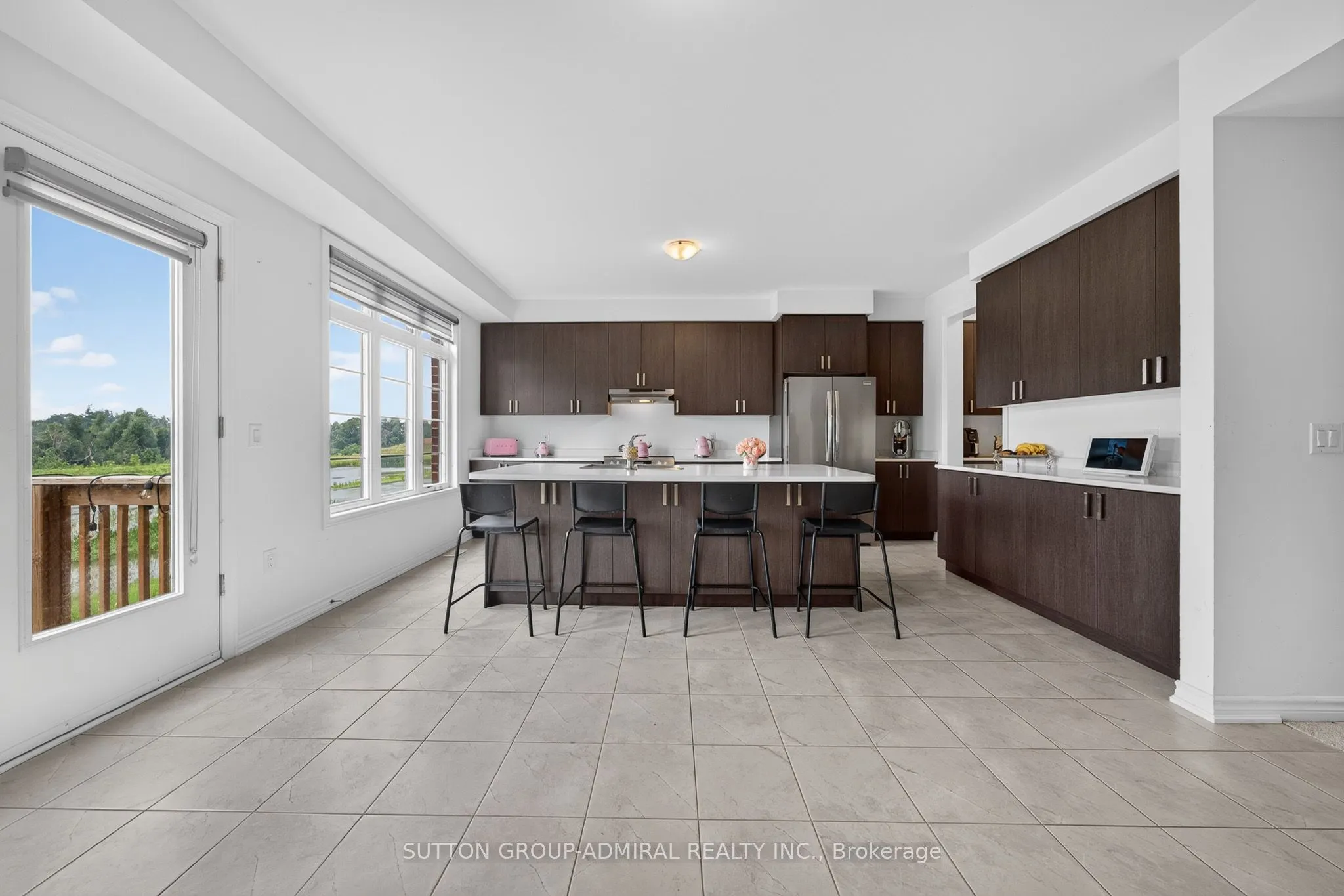 76 CALYPSO Avenue