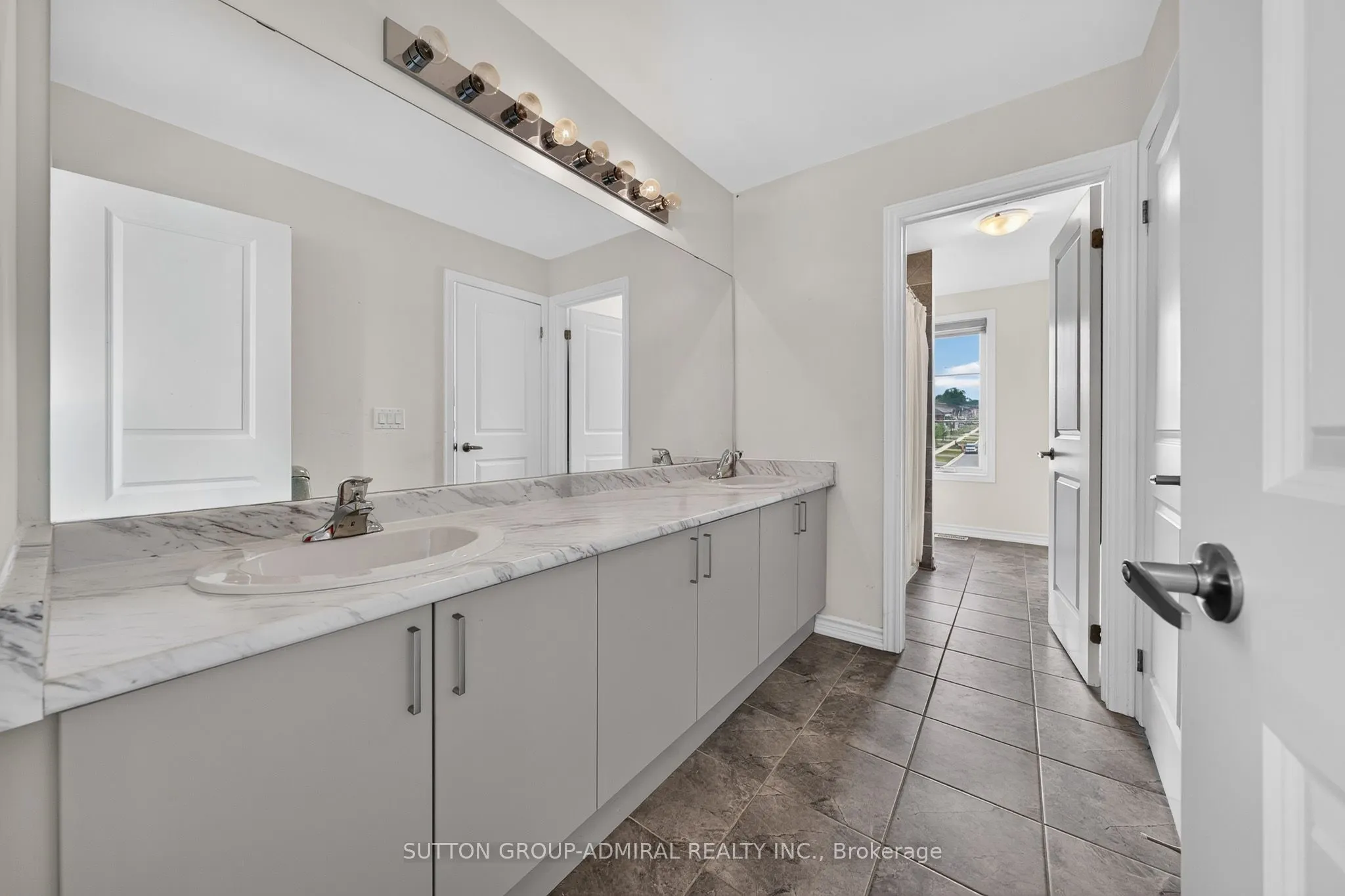 76 CALYPSO Avenue