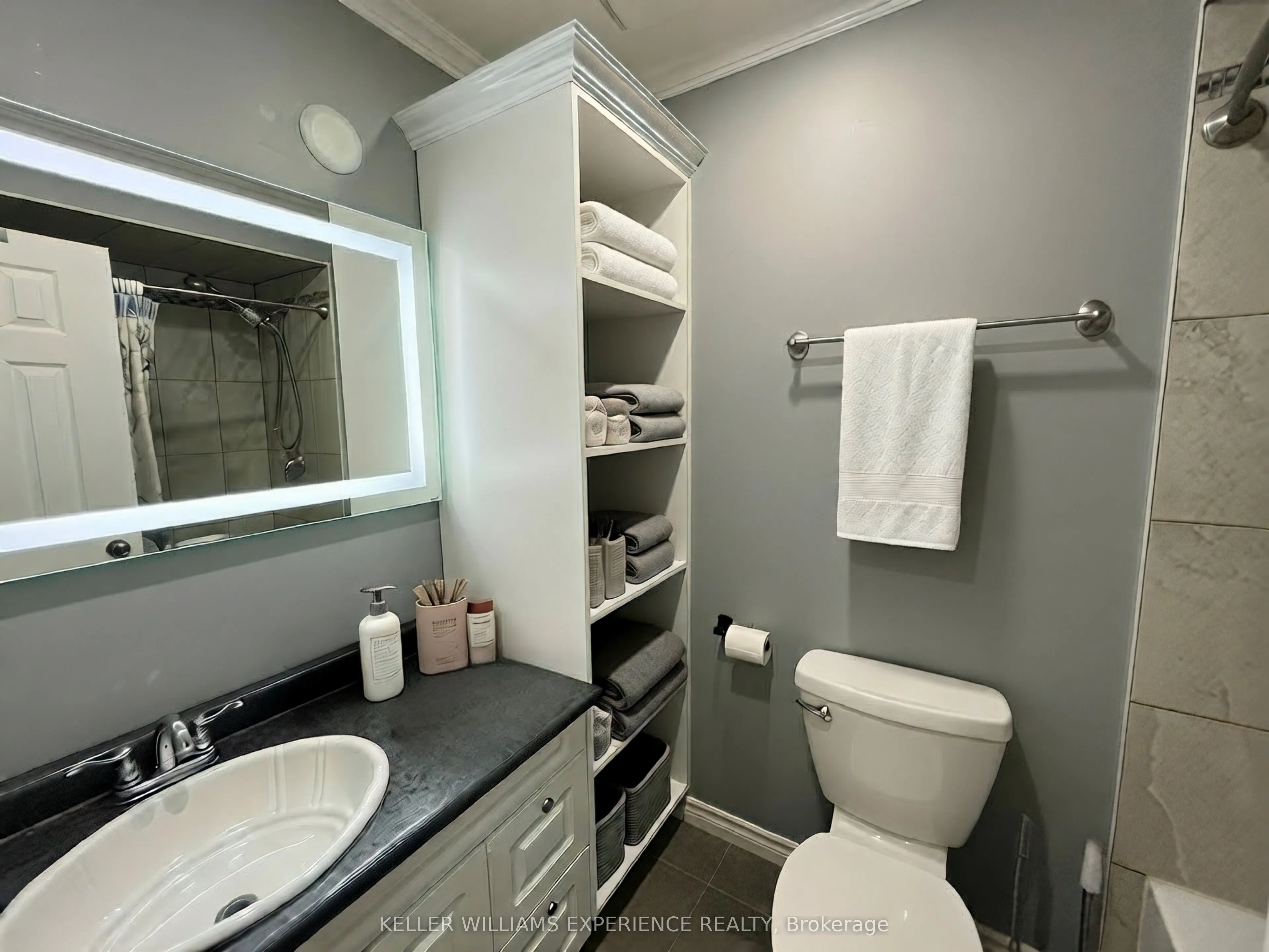 441 Barrie Road #29