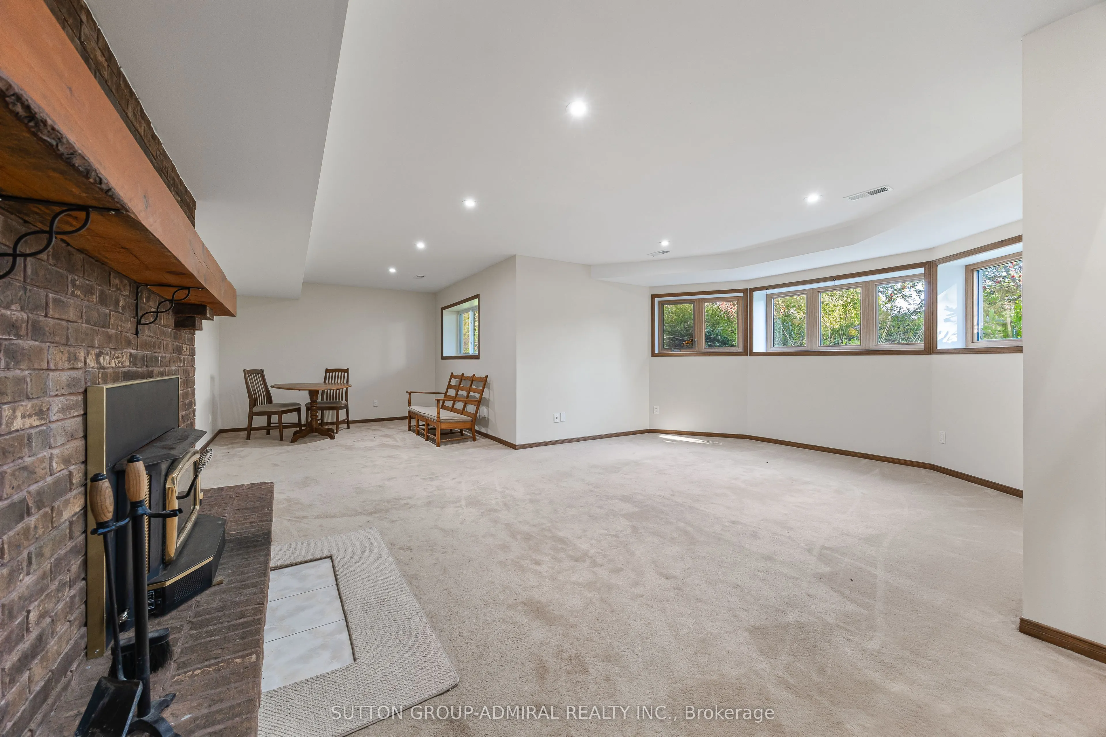 182 Bayshore Drive