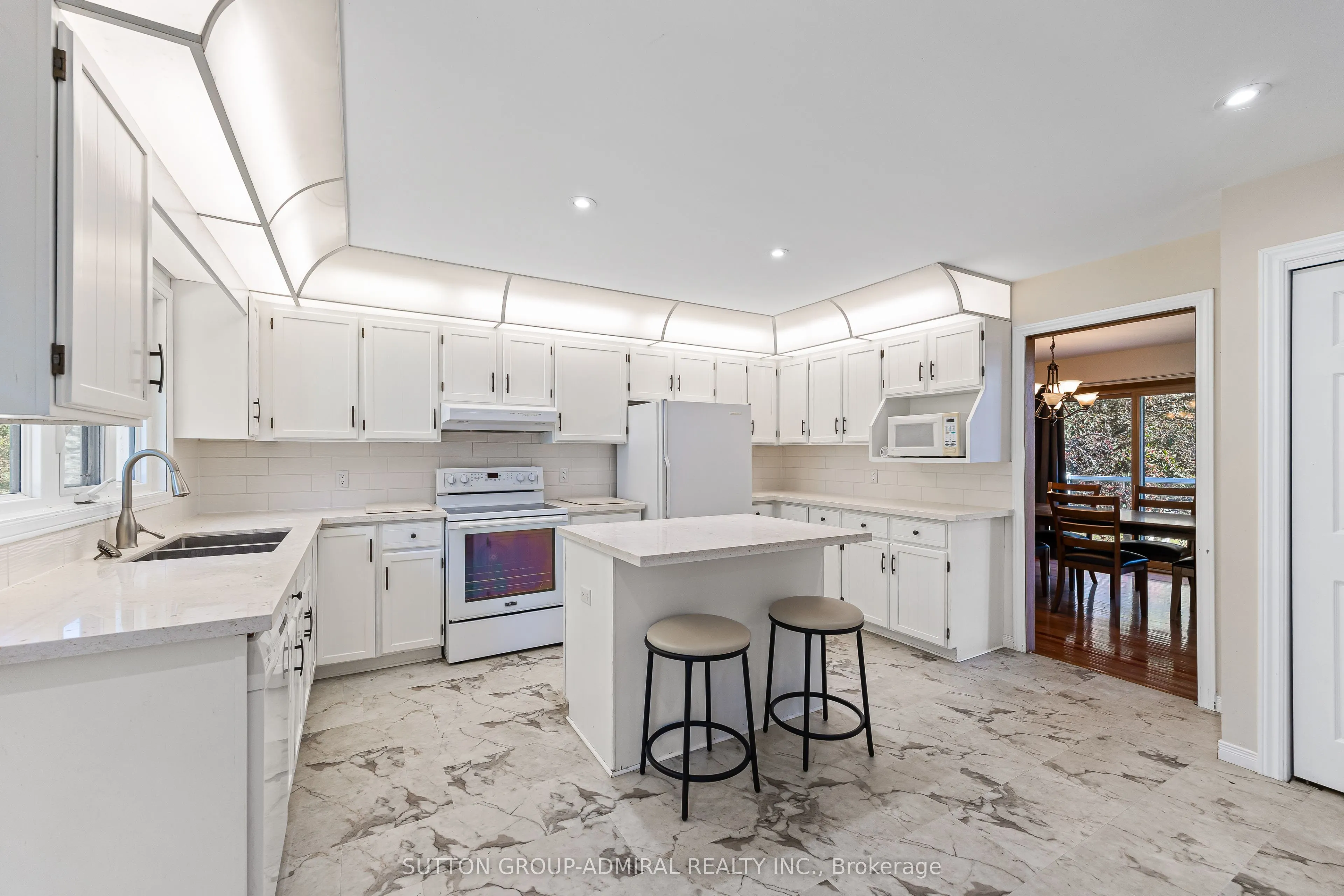 182 Bayshore Drive