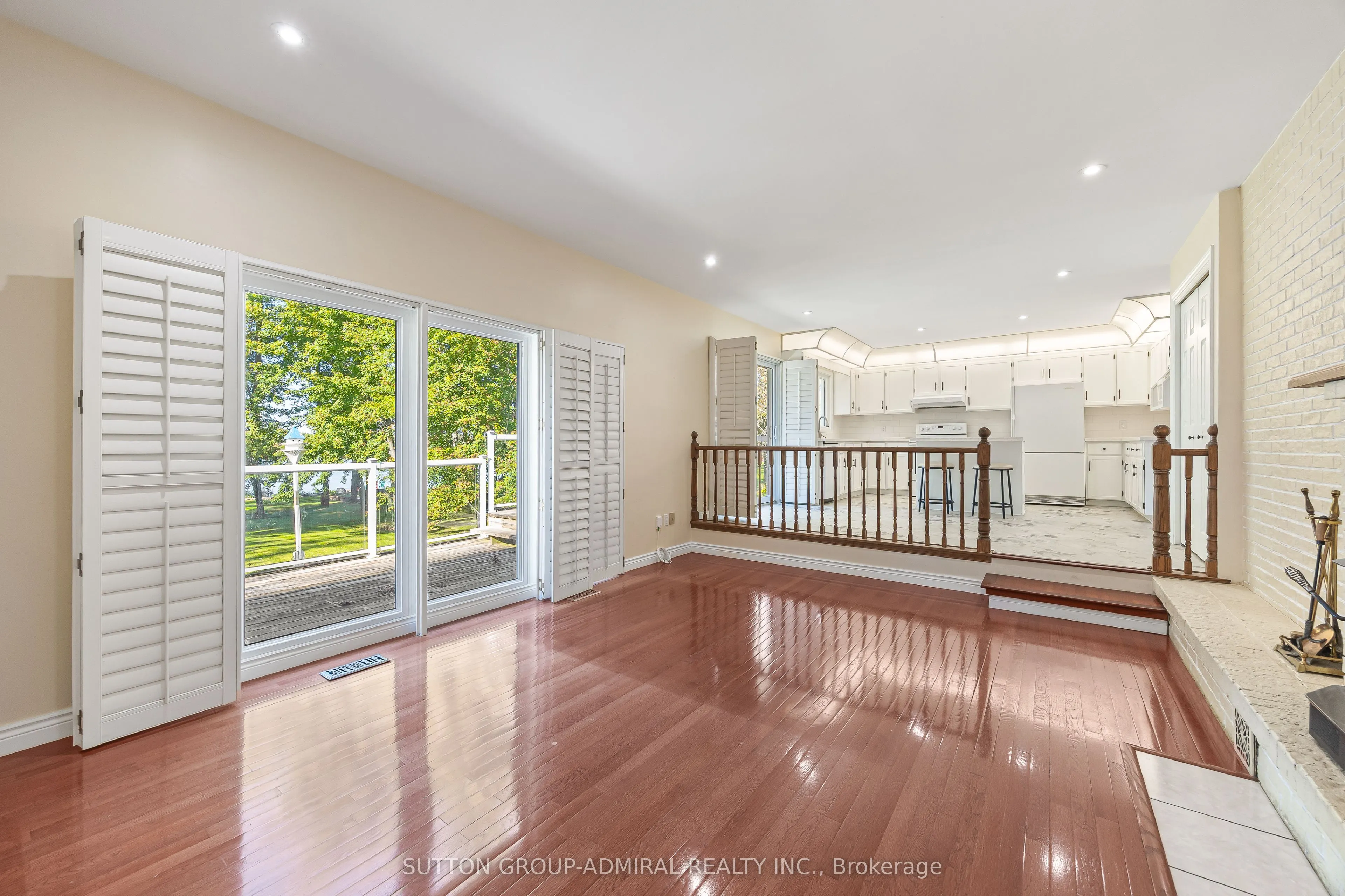 182 Bayshore Drive