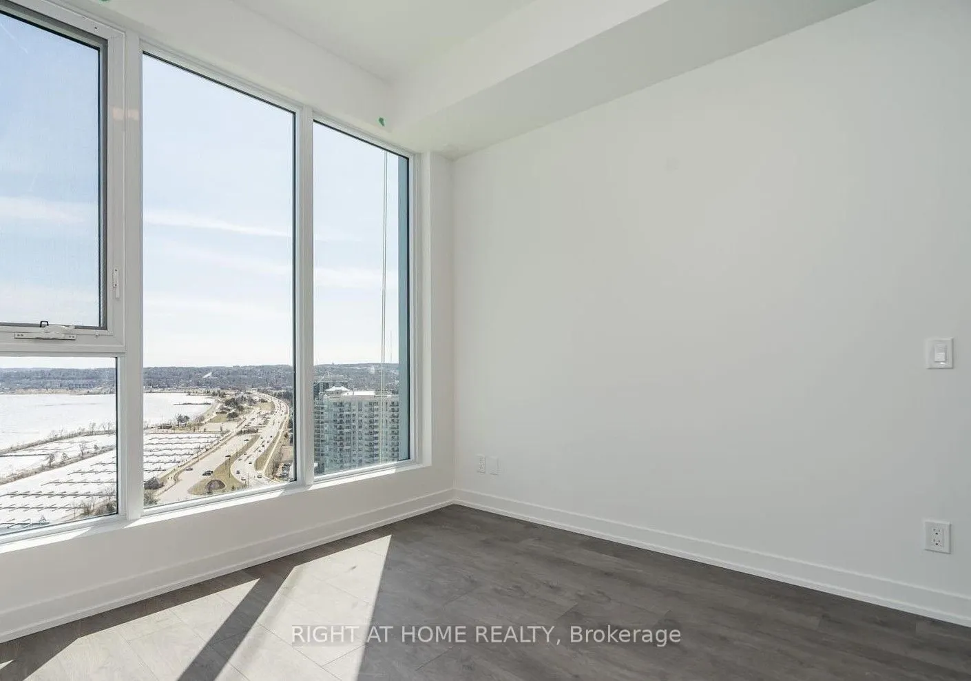 39 Mary Street #2510