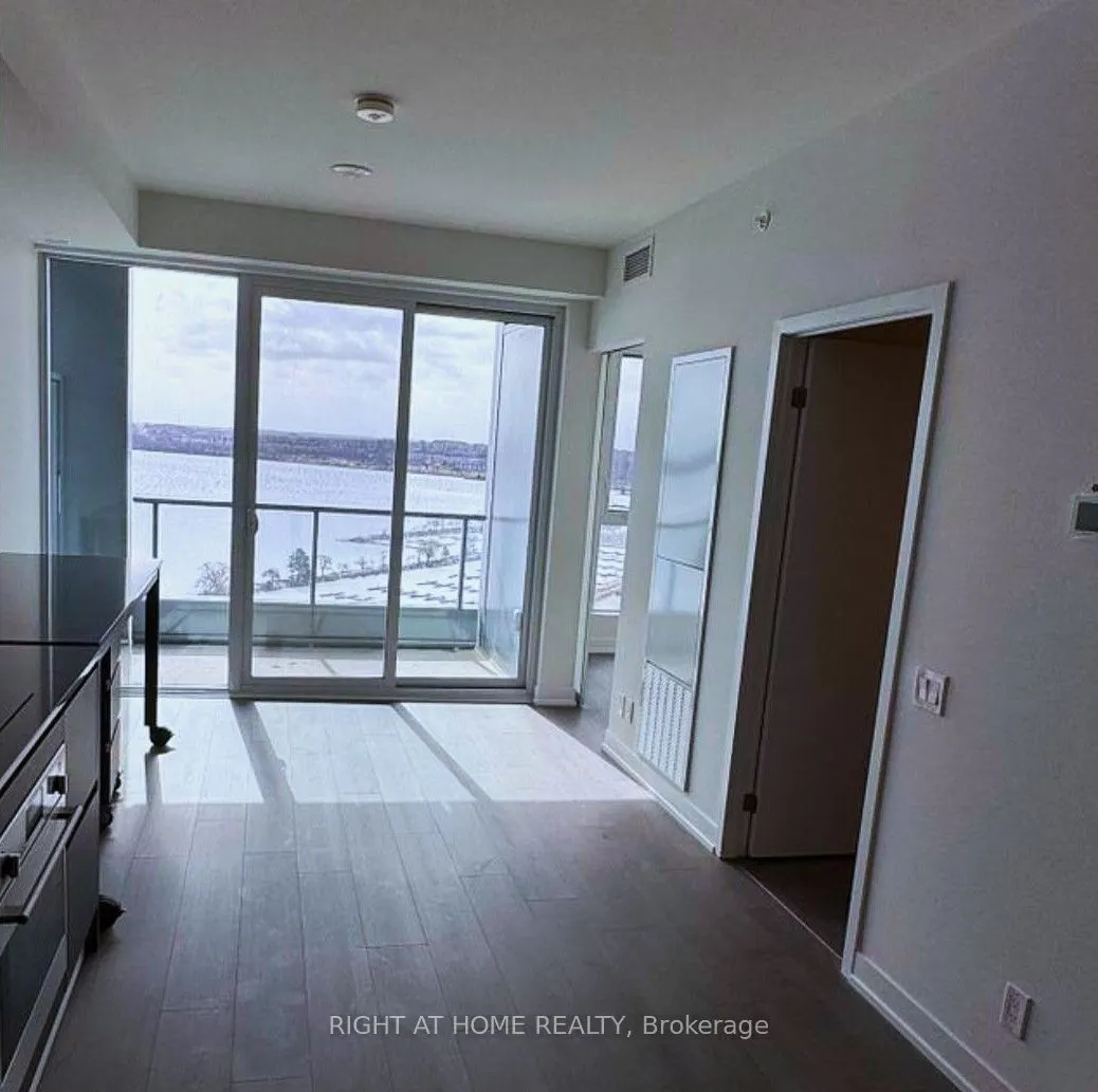 39 Mary Street #2510