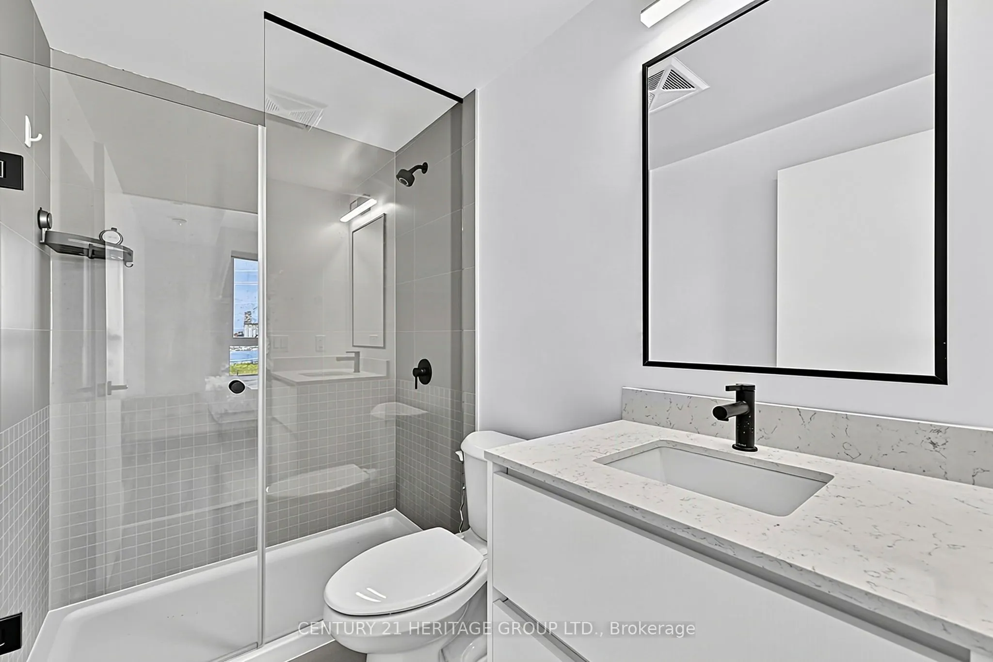 31 Huron Street #304