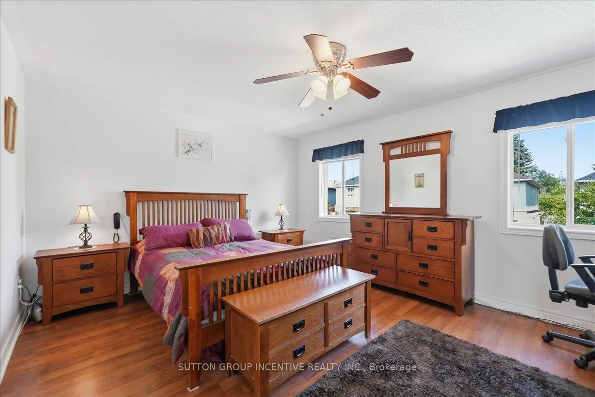 17 White Crescent