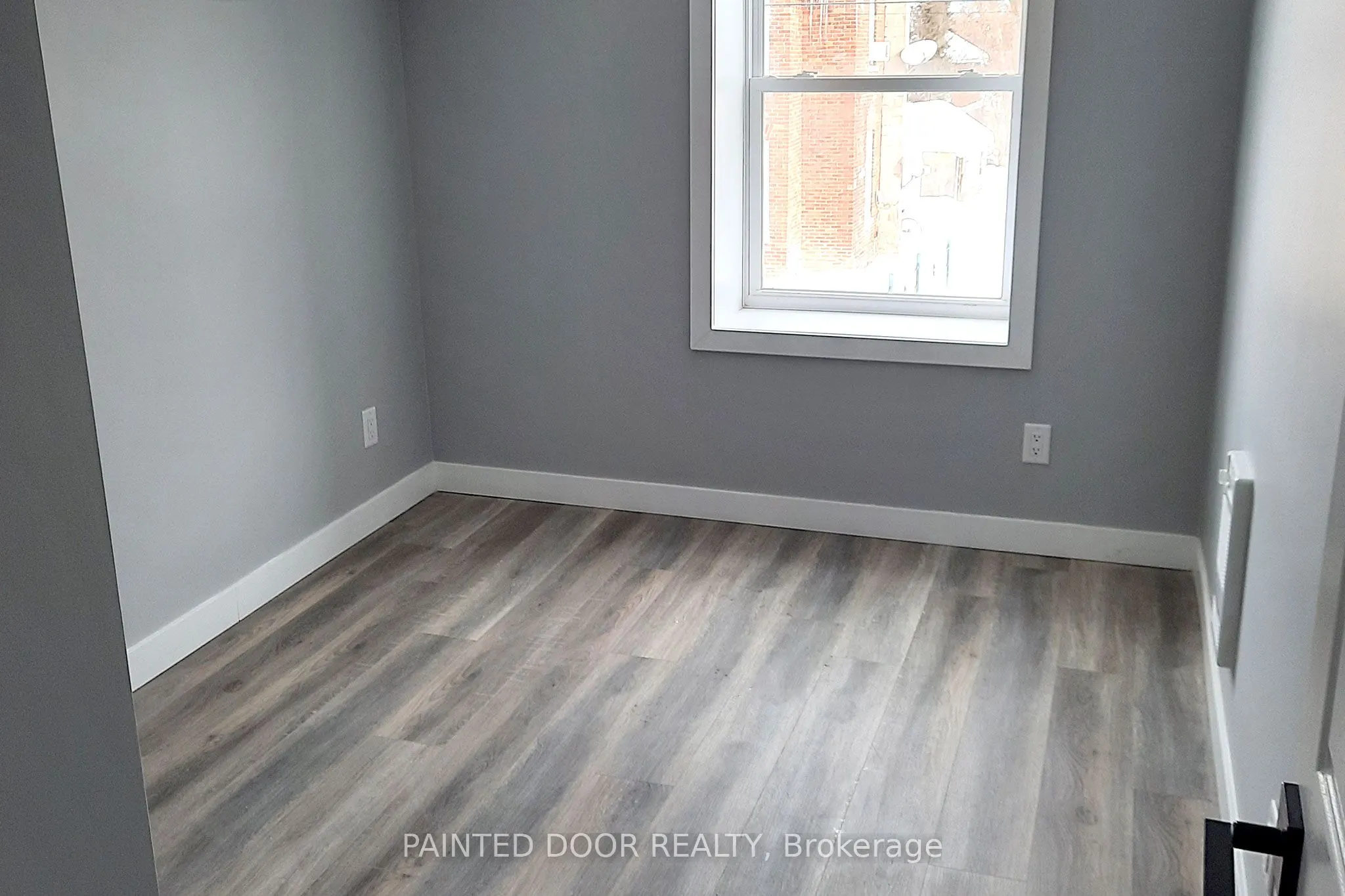 109 Albert Street S