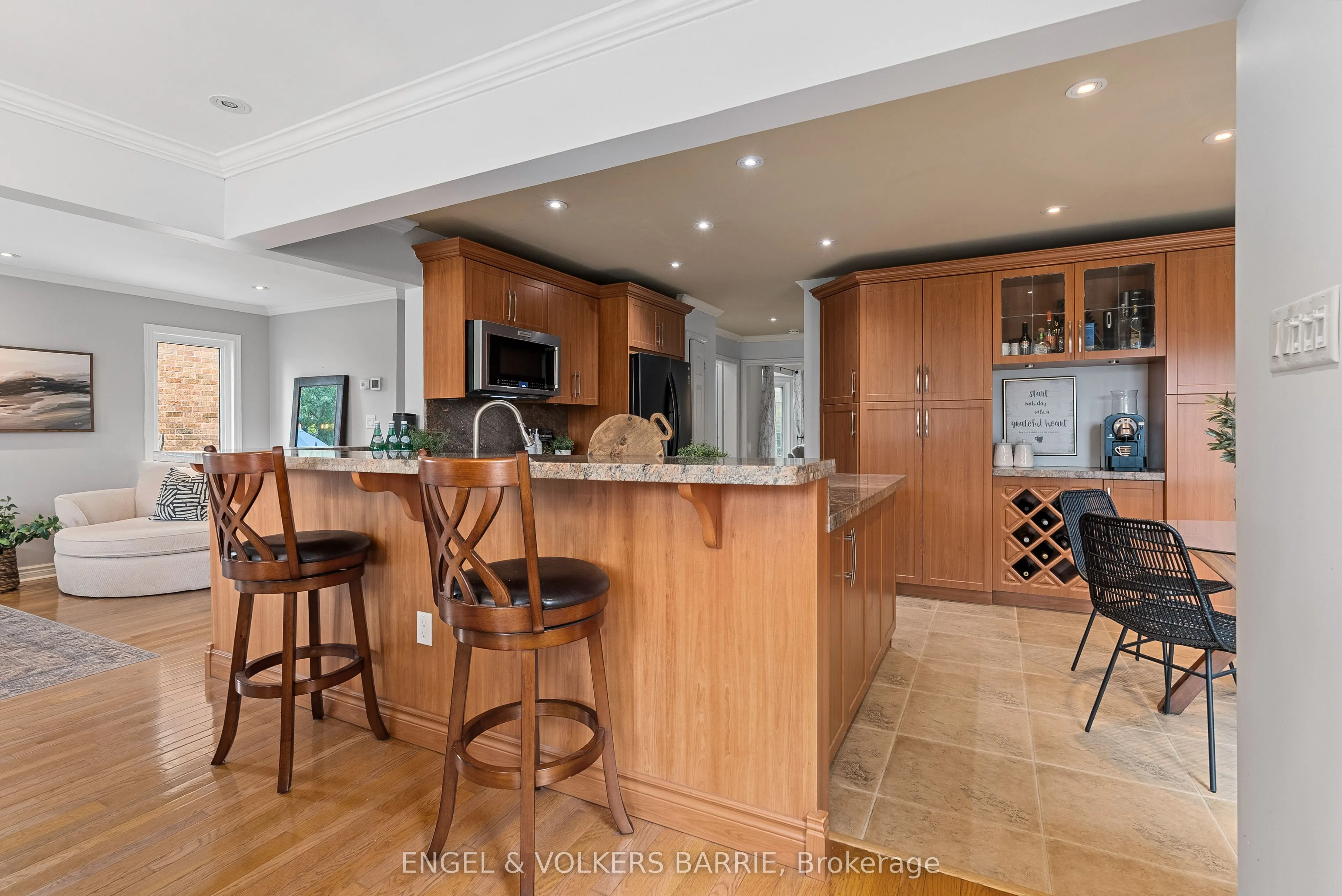 19 Grand Forest Drive