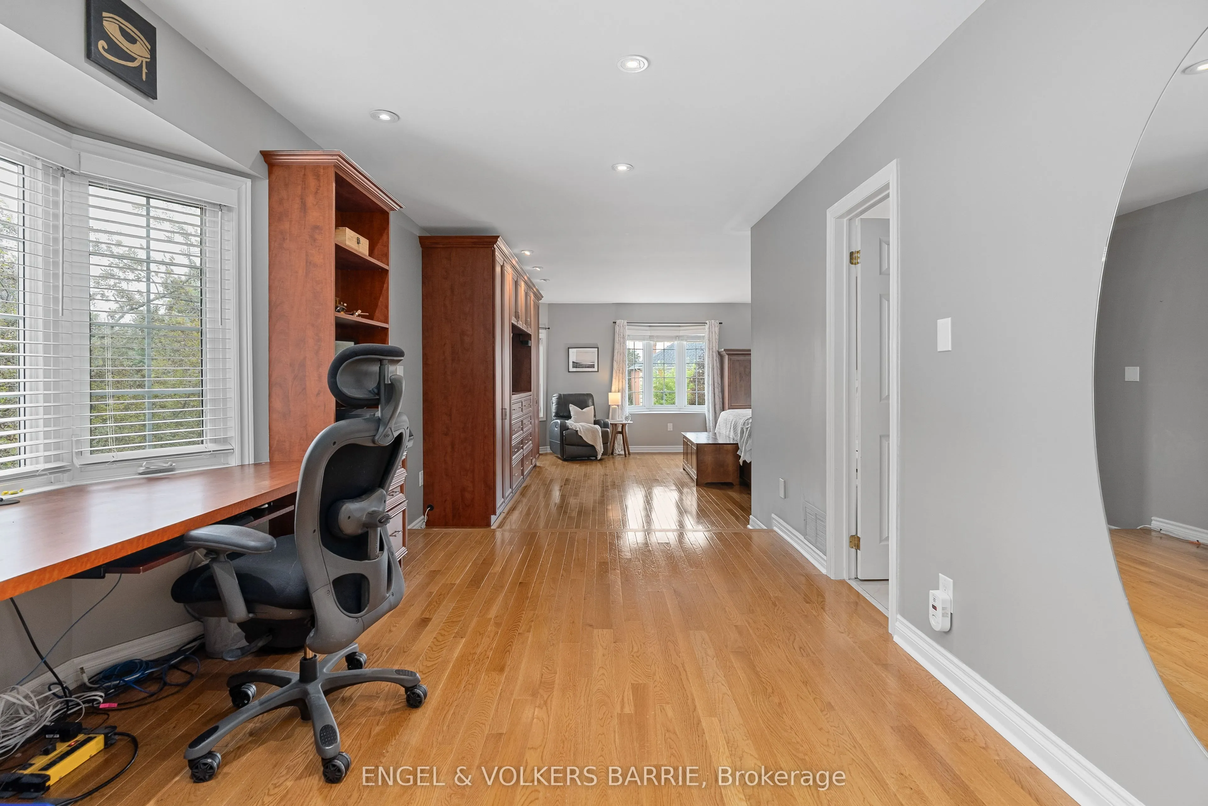 19 Grand Forest Drive
