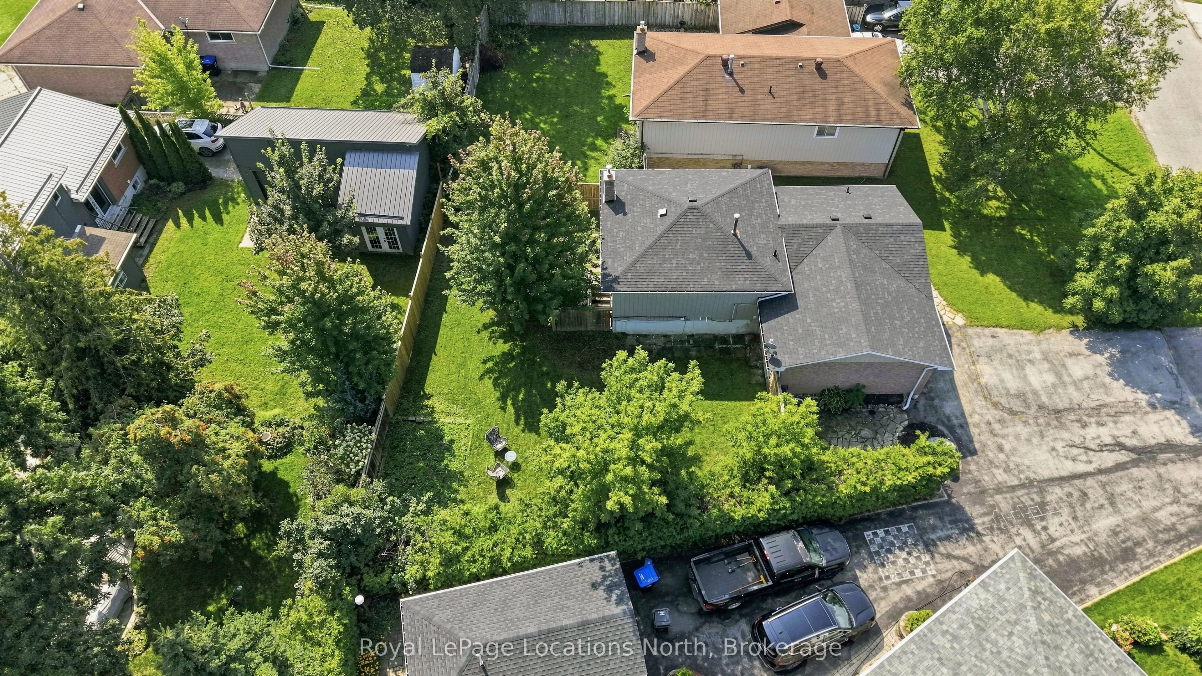 32 Courtice Crescent