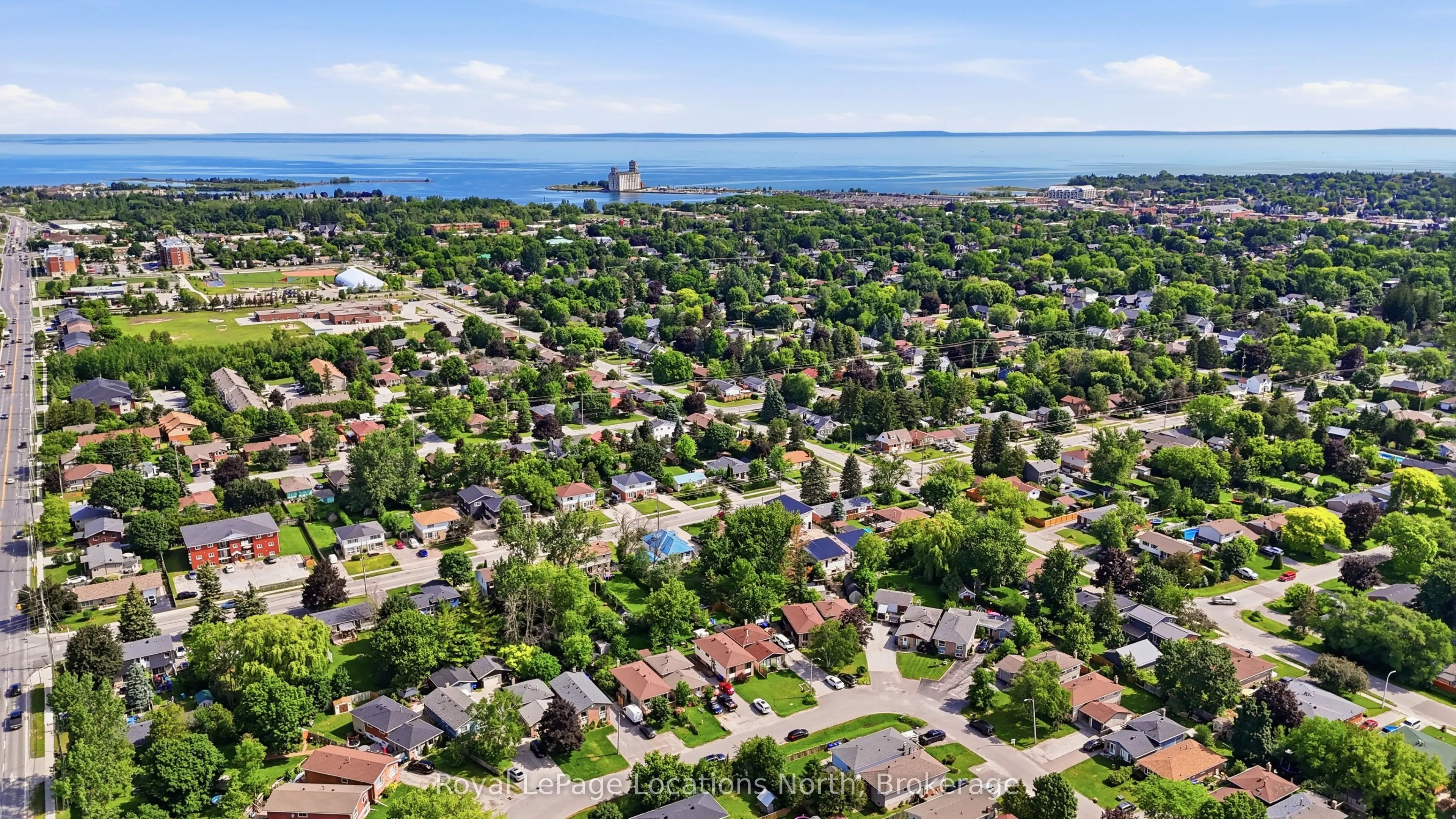 32 Courtice Crescent