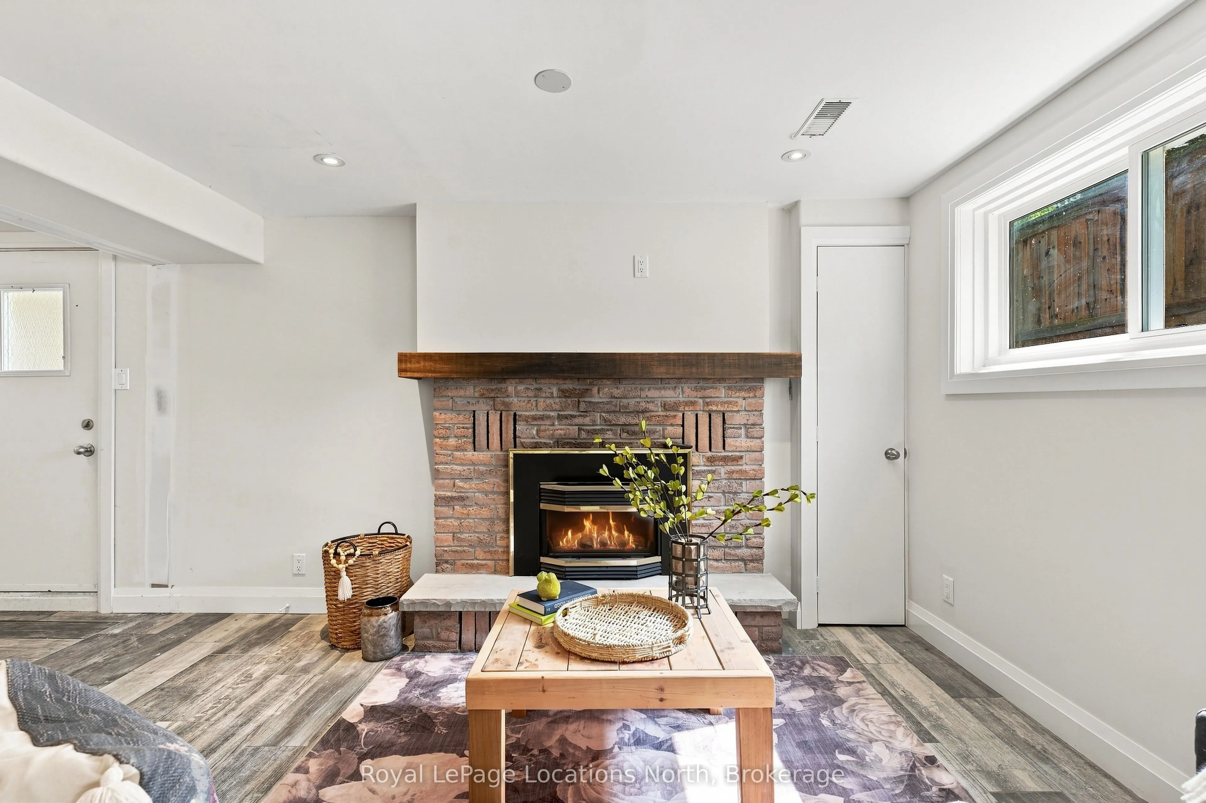 32 Courtice Crescent