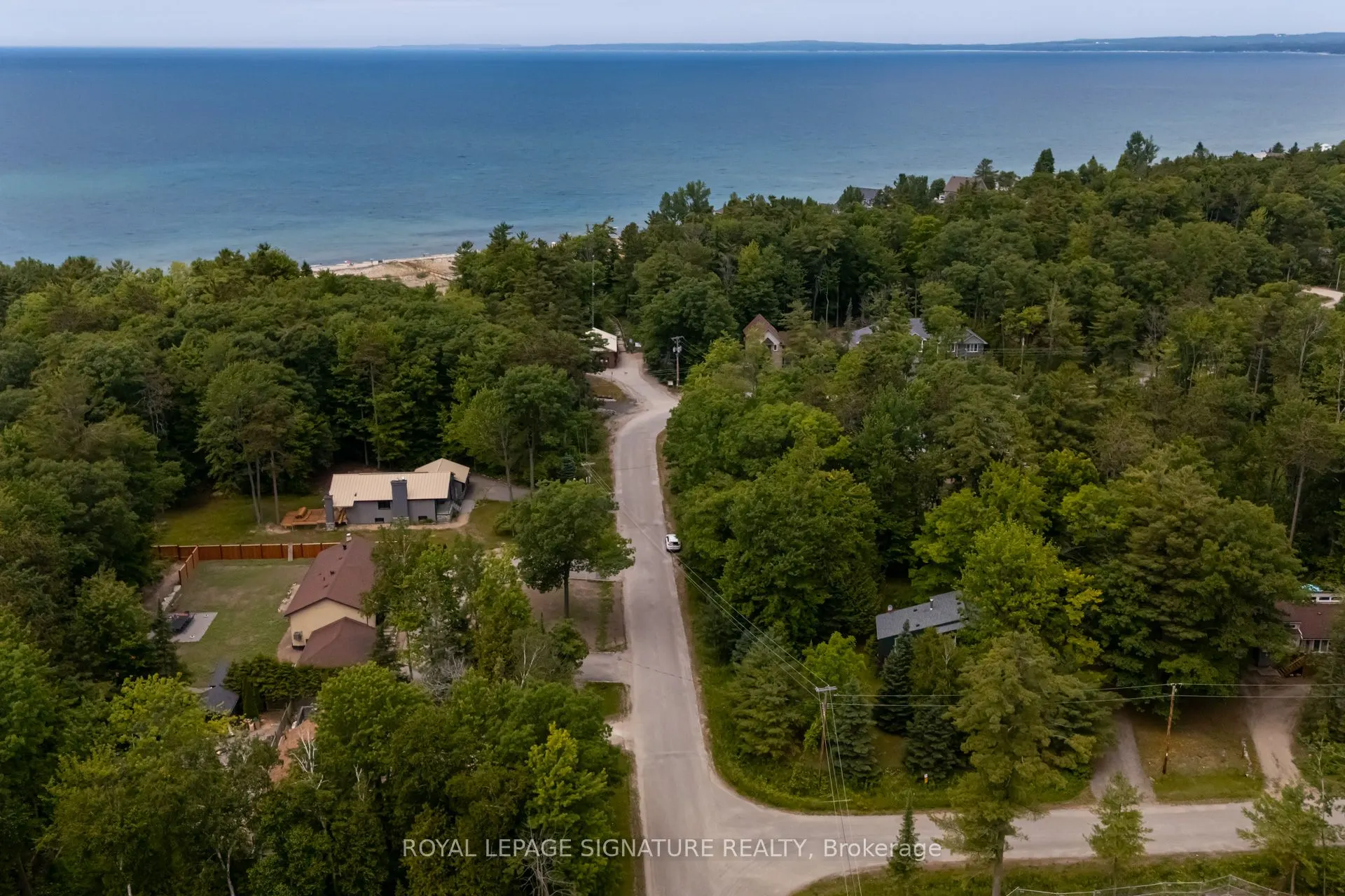 107 Nicole Boulevard