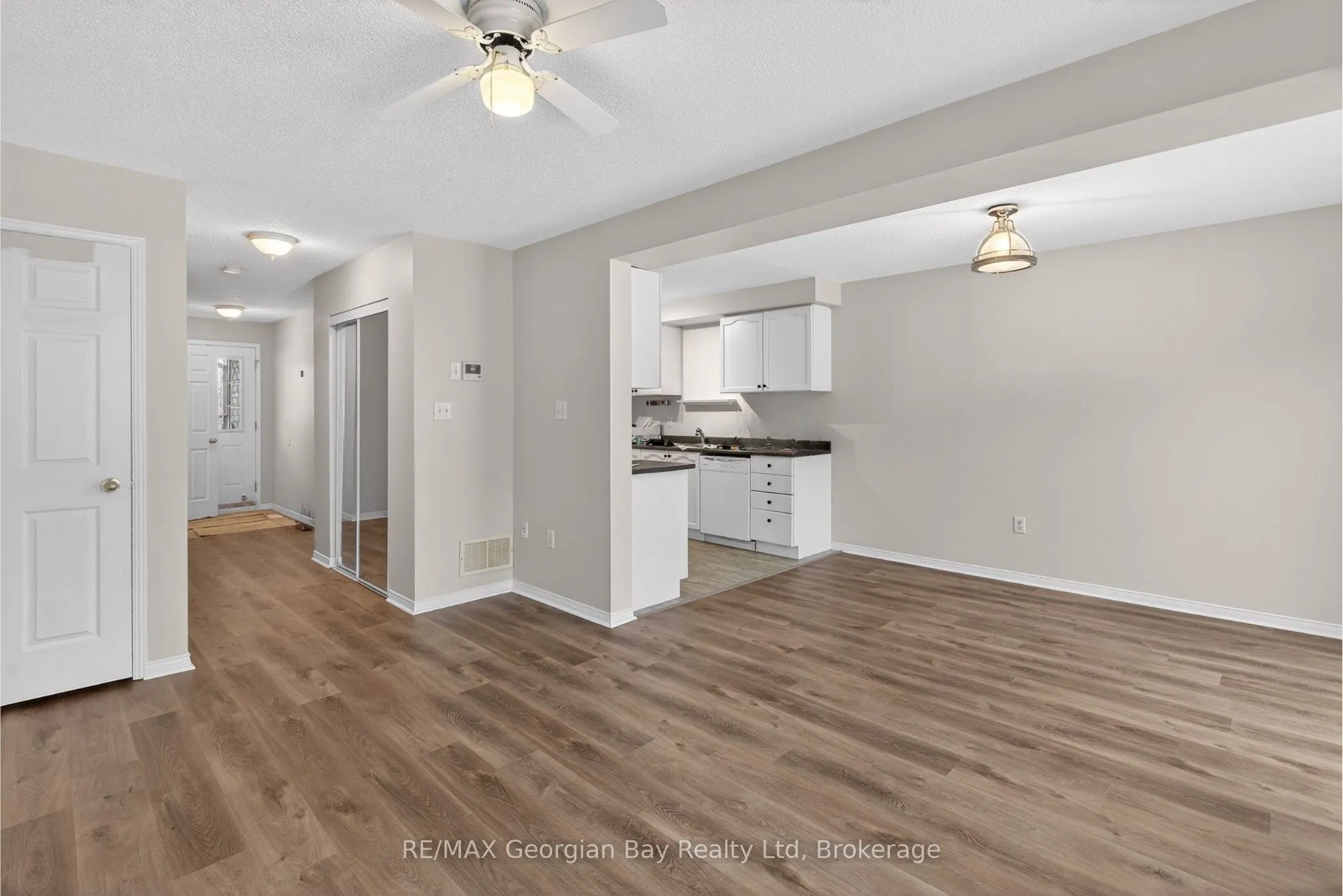 836 Coral Springs Lane
