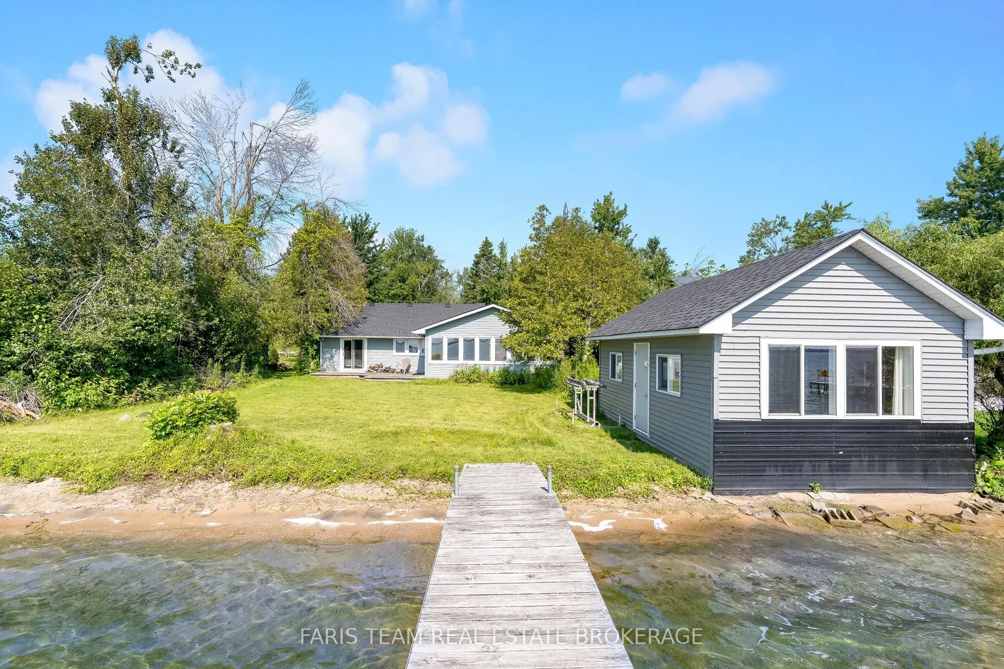 1467 Cunningham Crescent