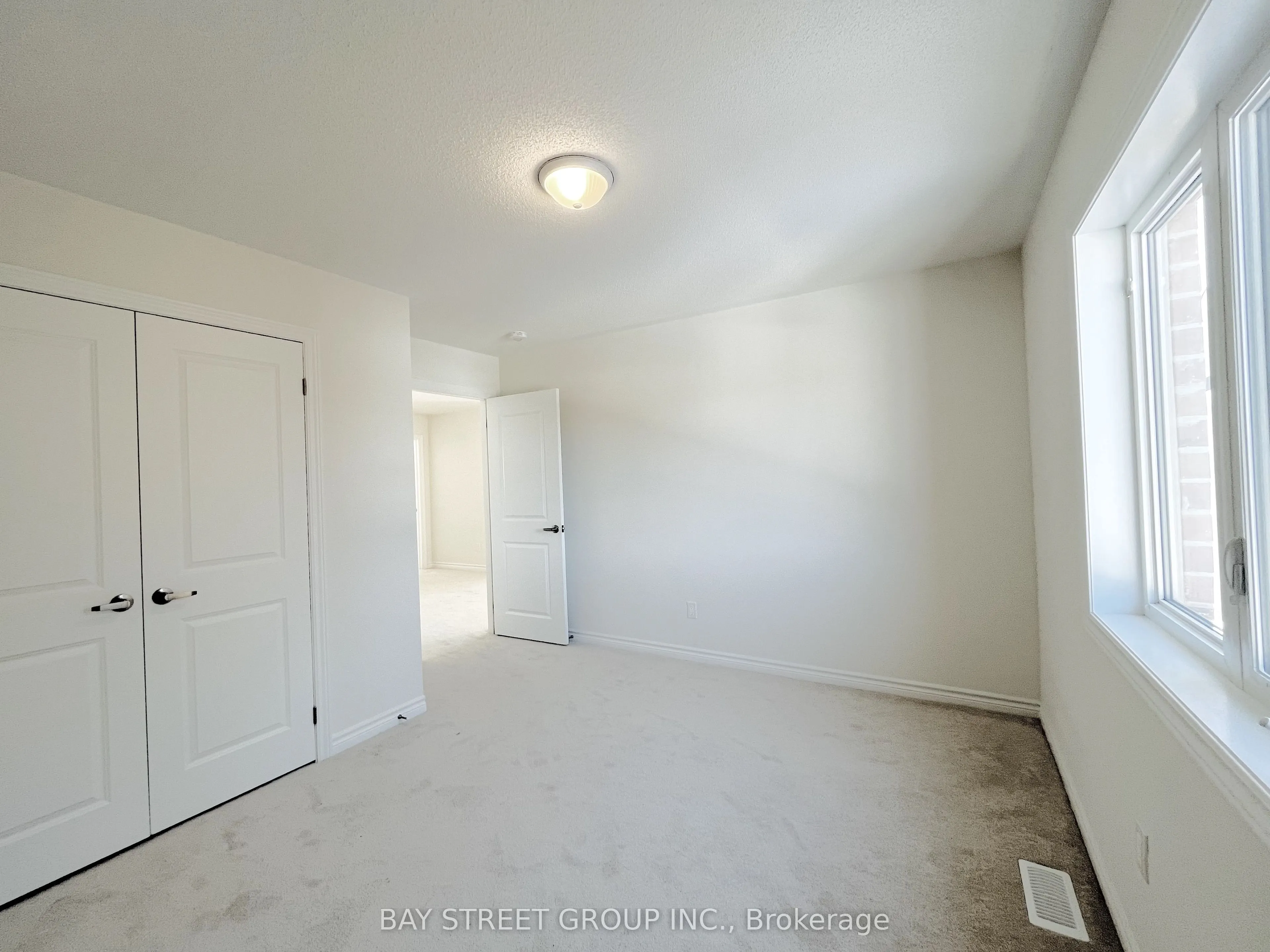 128 Victoria Wood Avenue