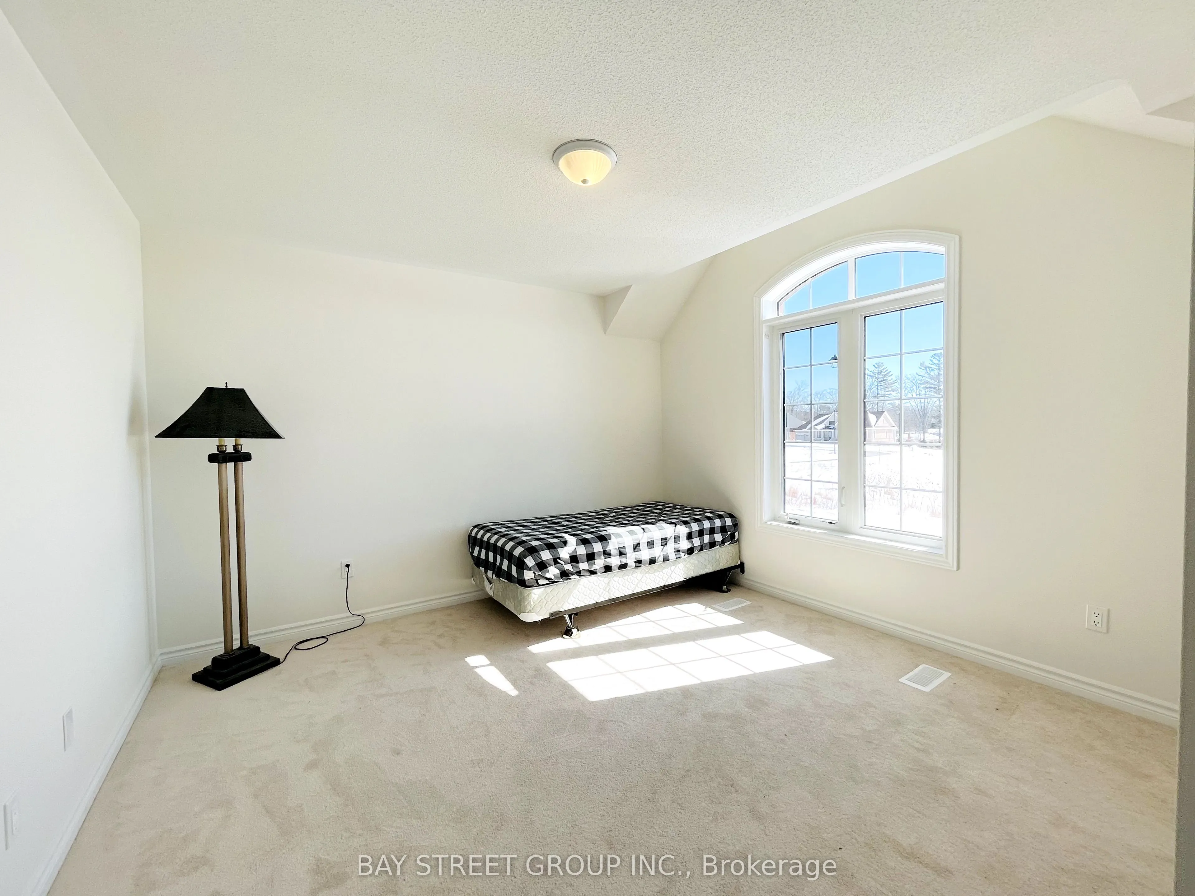 128 Victoria Wood Avenue