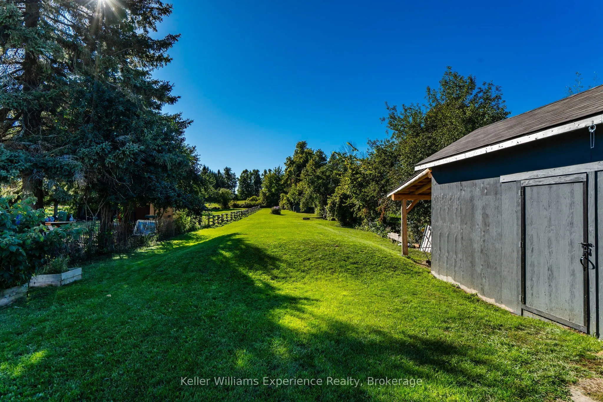 4614 25 Side Road