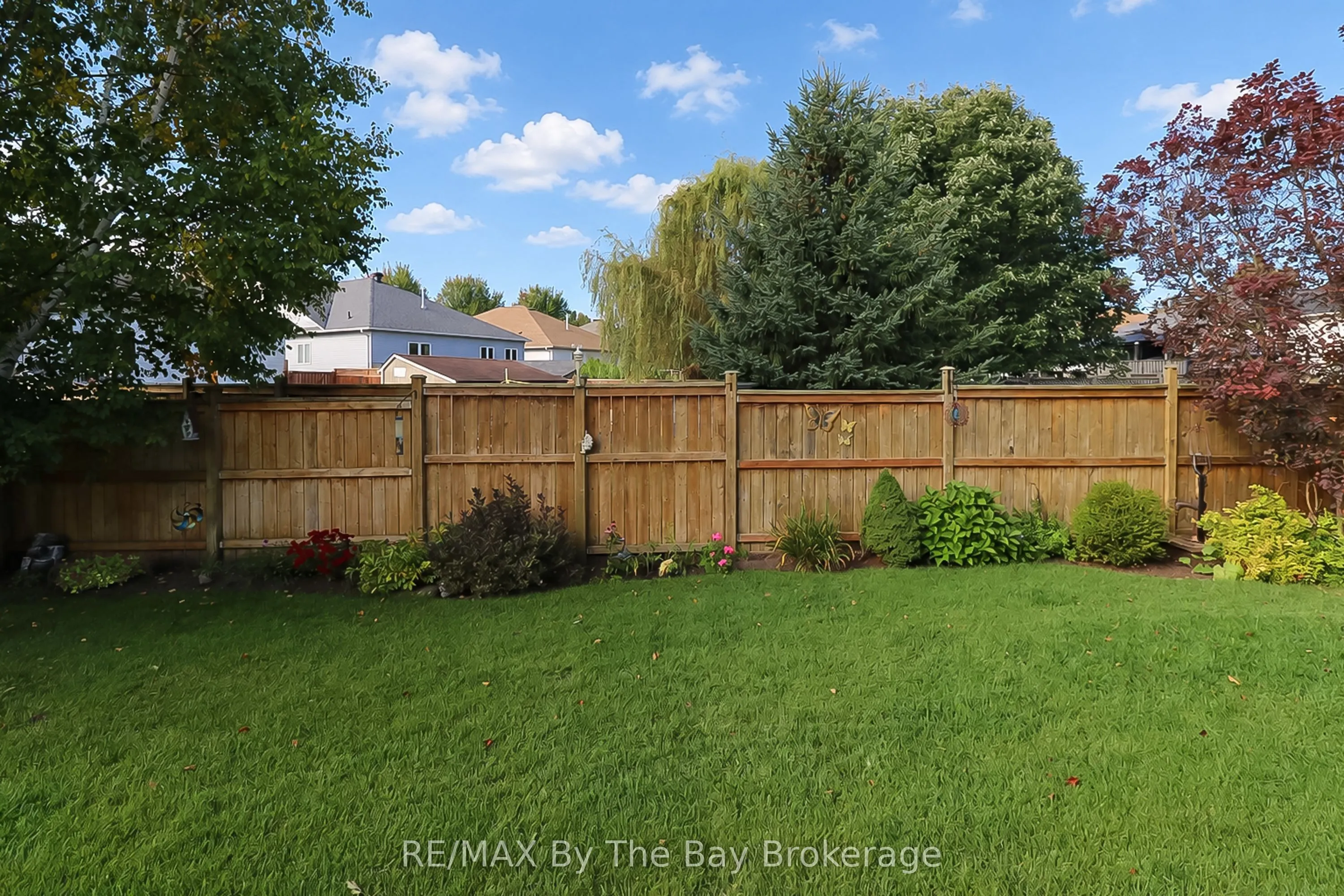 8 Middleport Drive