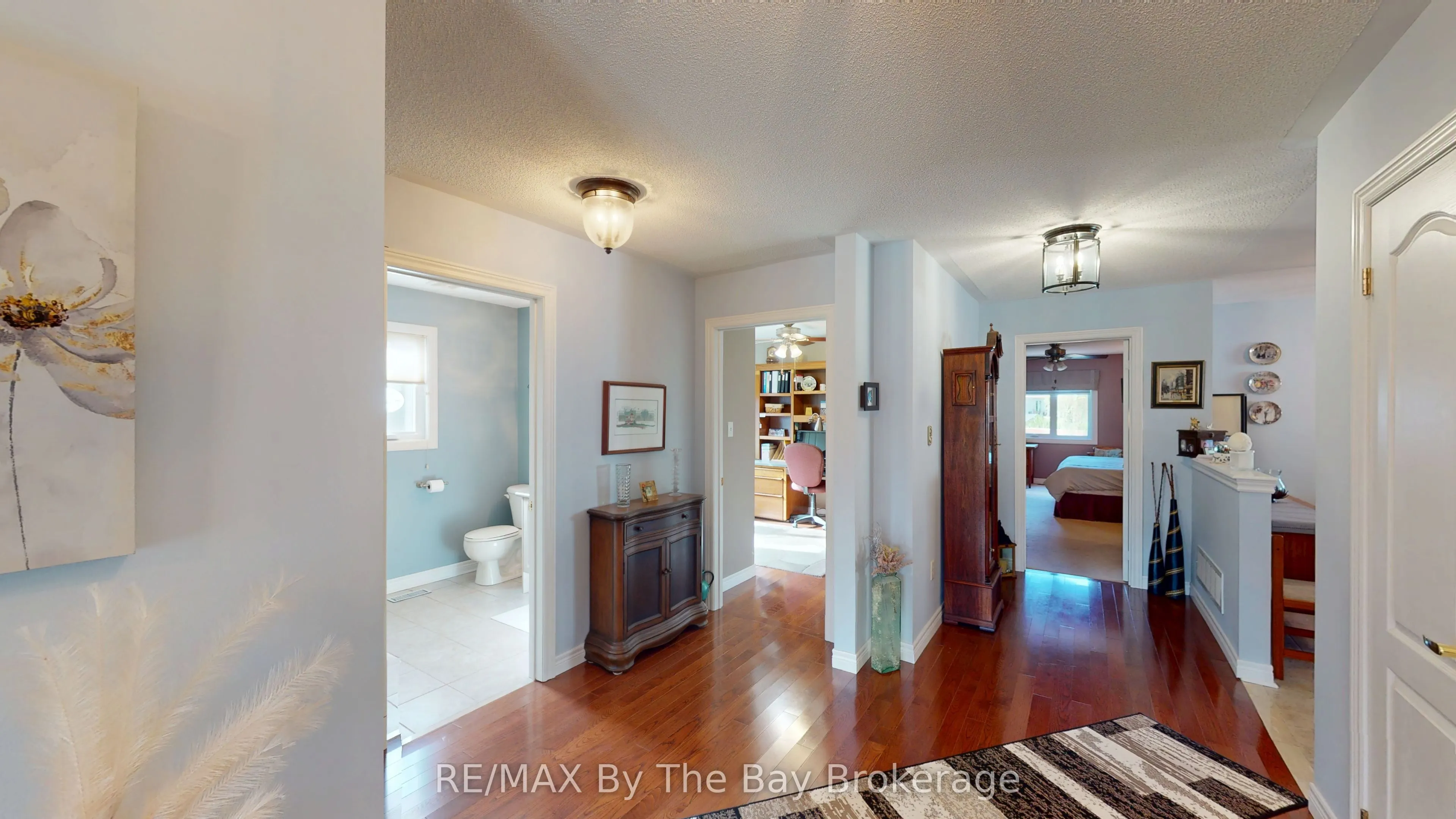 8 Middleport Drive