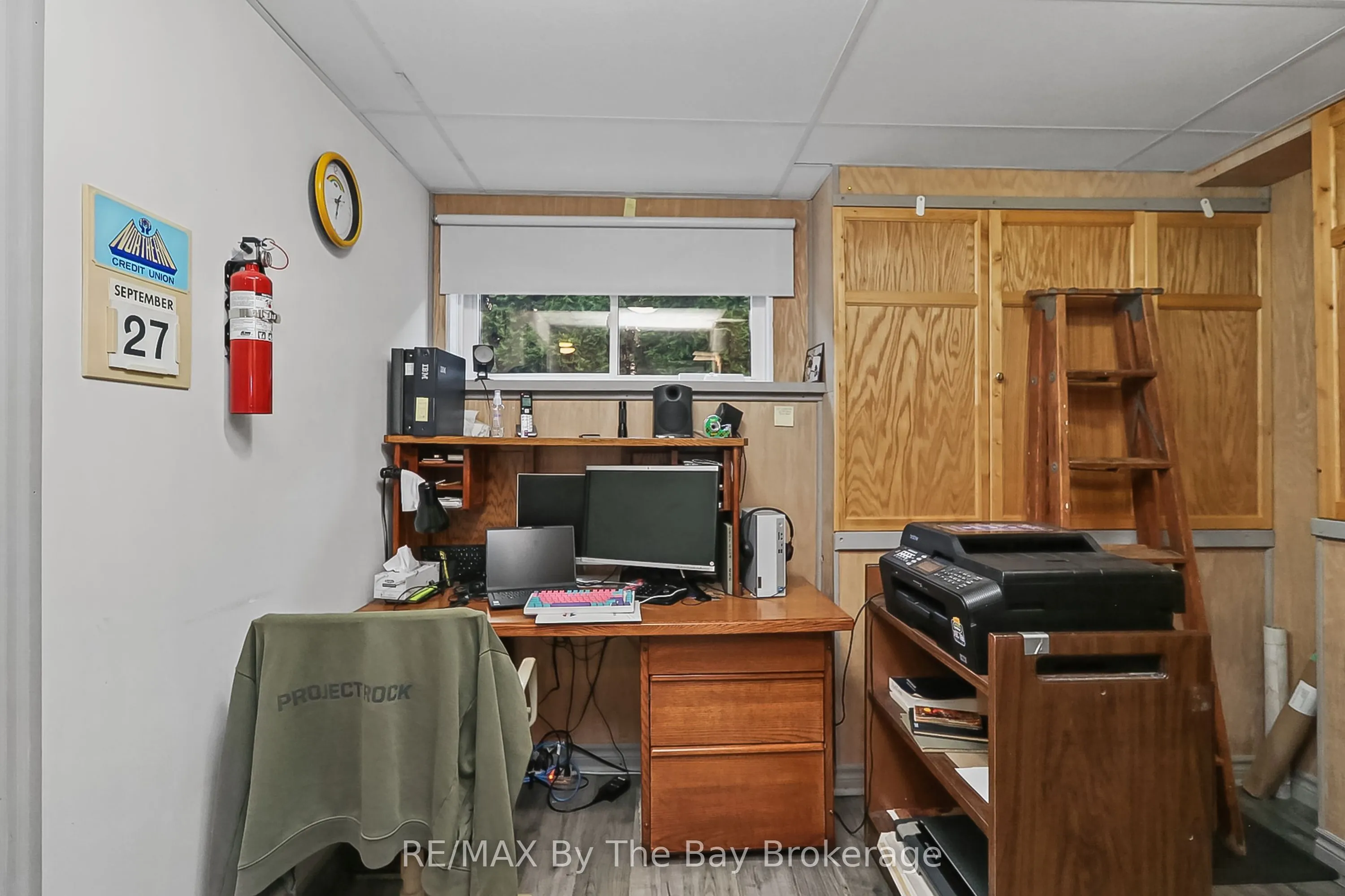 8 Middleport Drive
