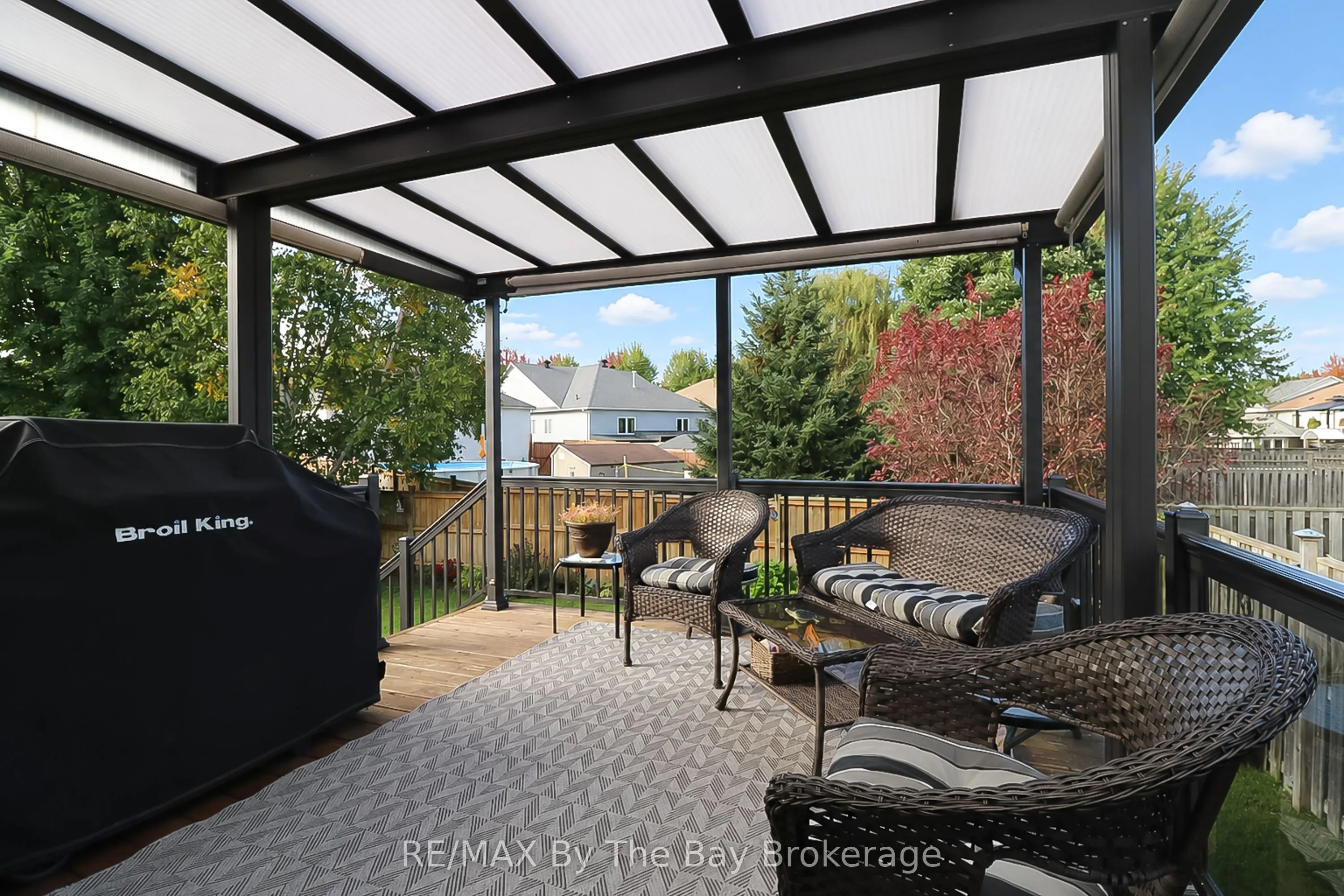 8 Middleport Drive