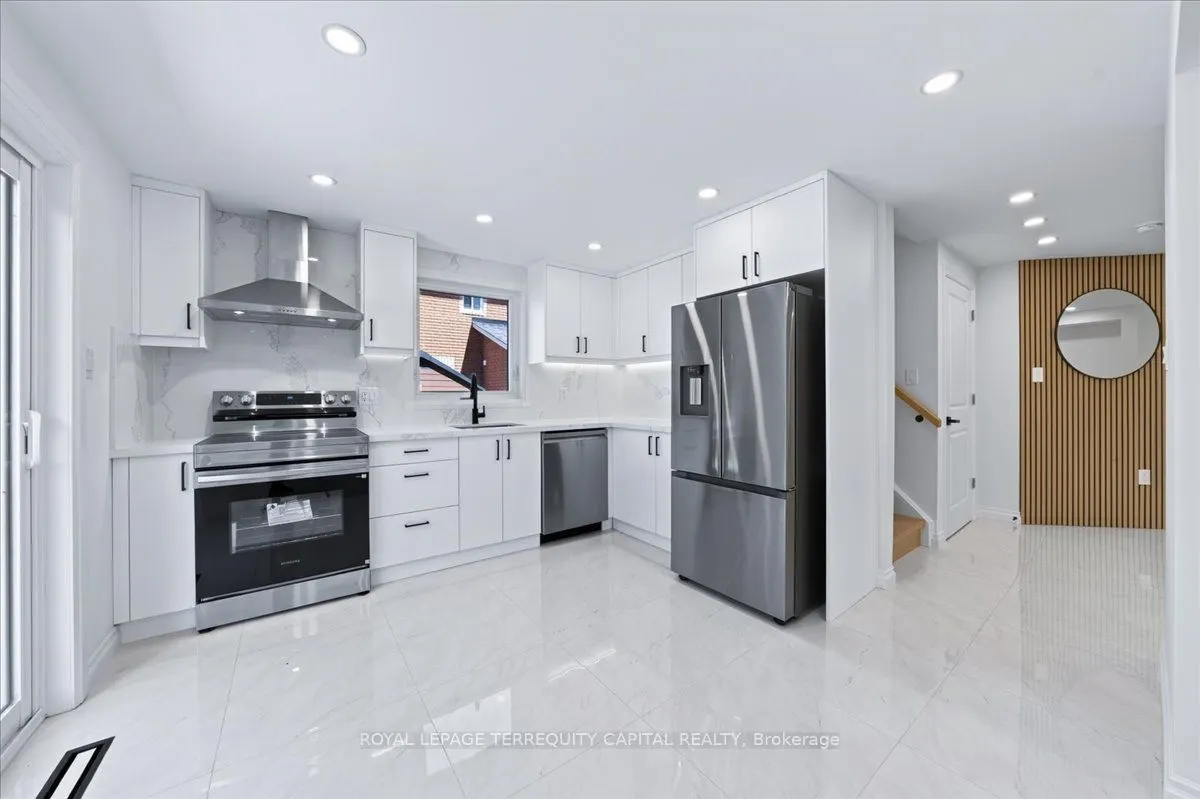 4 Cassandra Drive