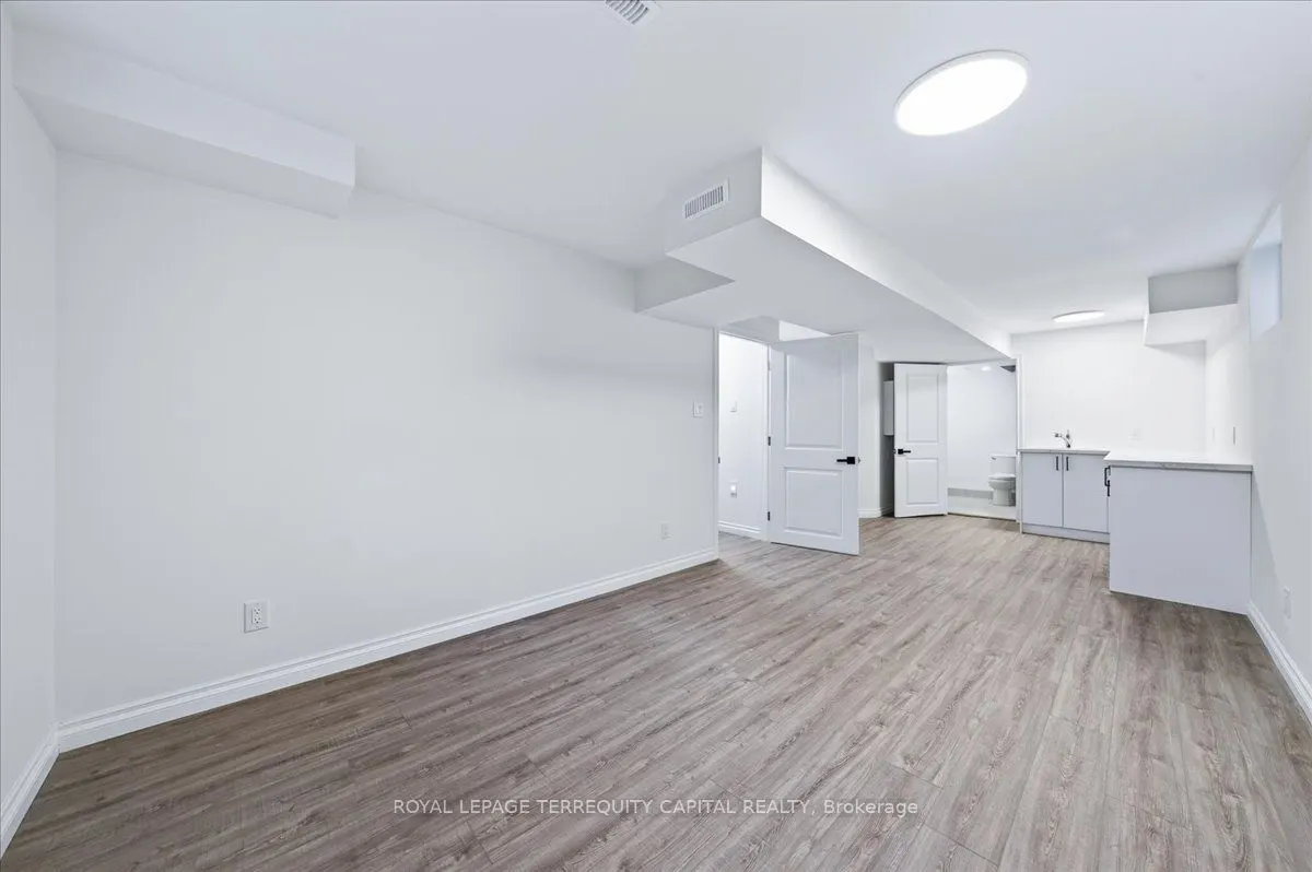 4 Cassandra Drive