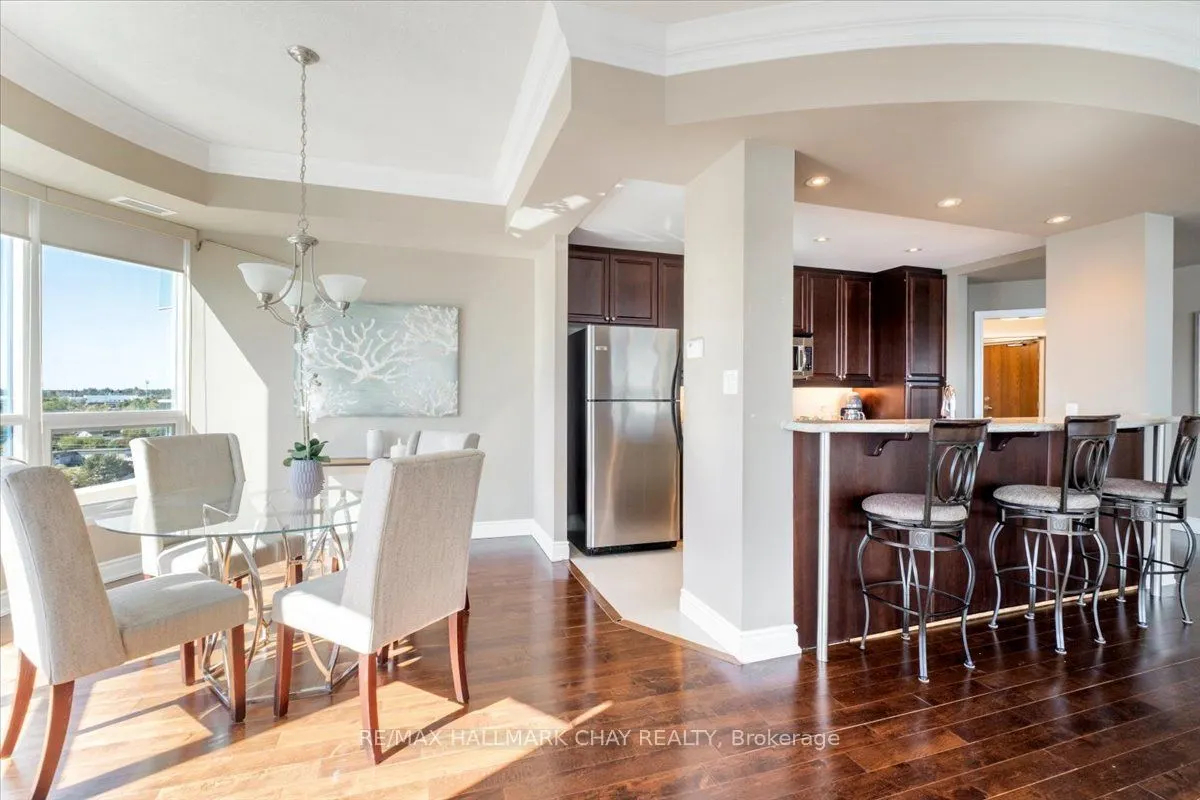 37 Ellen Street #1008