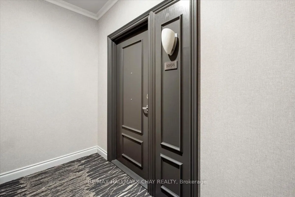 37 Ellen Street #1008