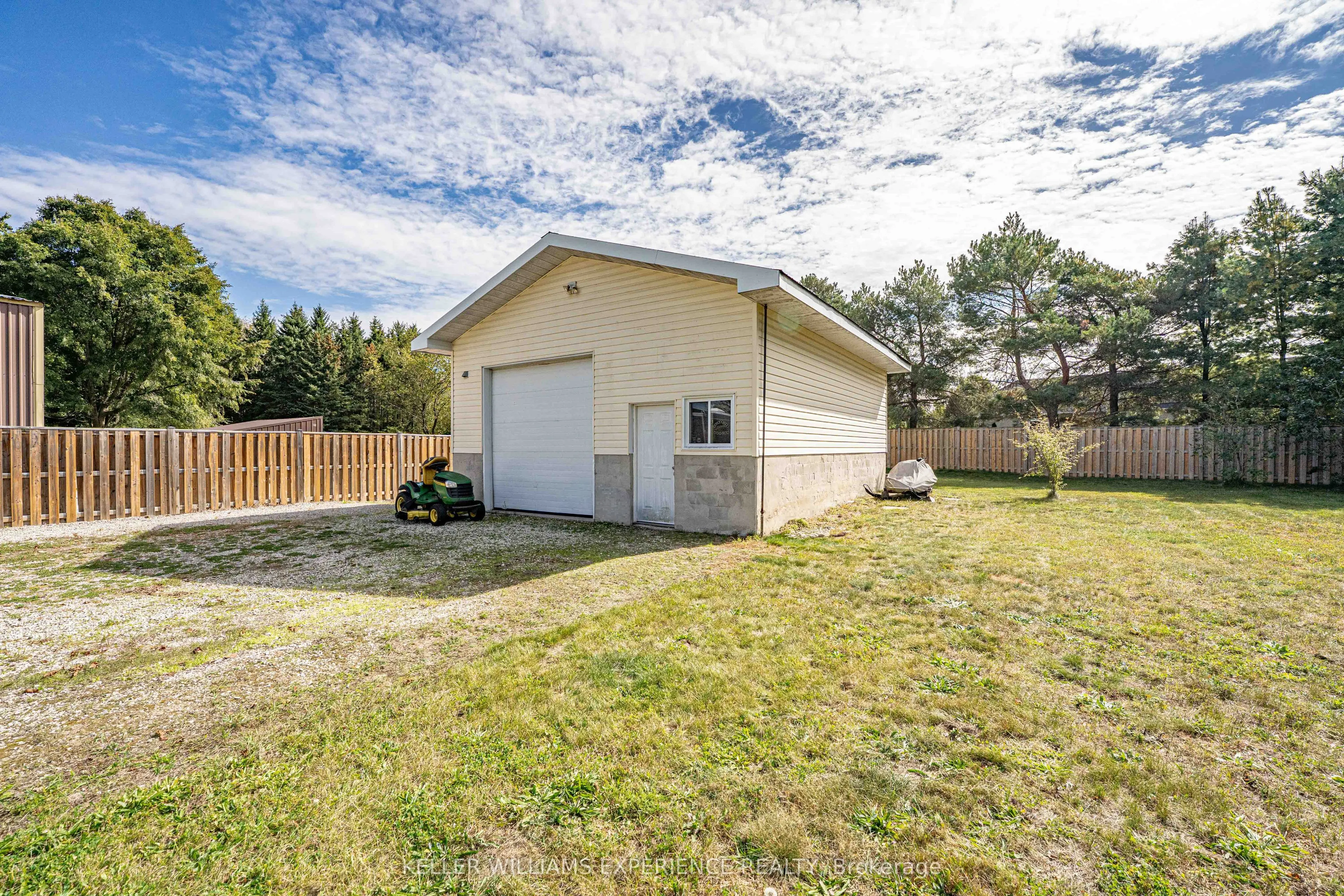 2341 Sunnidale Road