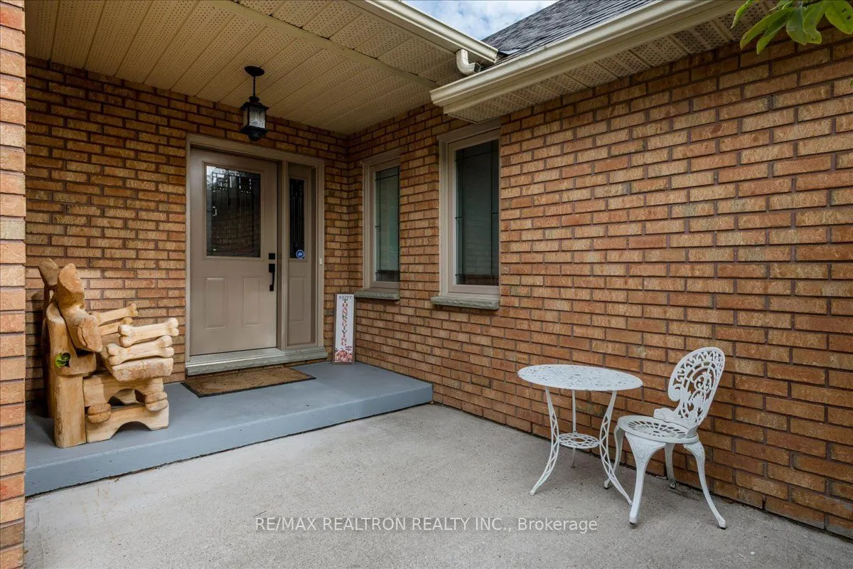 34 Howard Drive