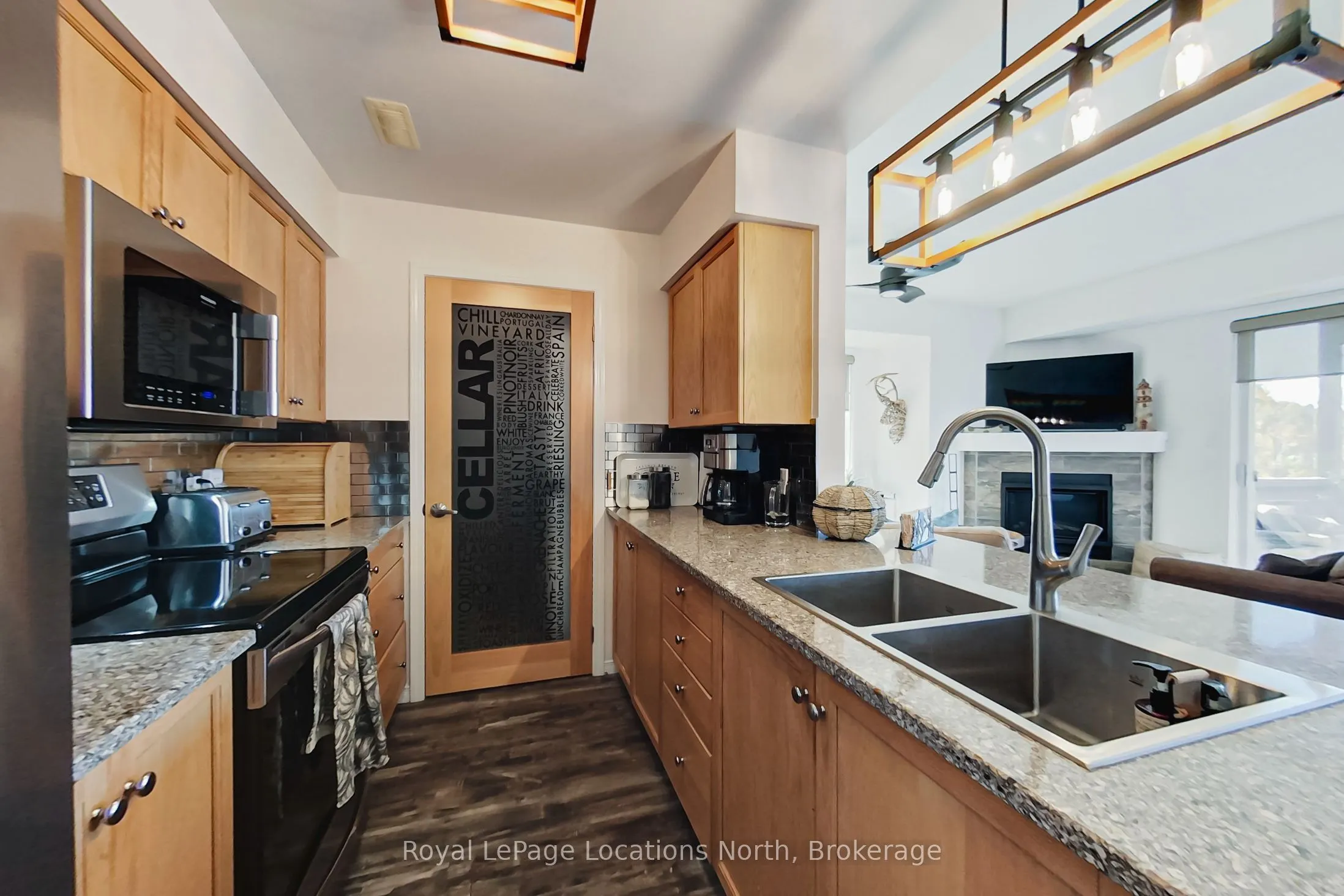 633 Johnston Park Avenue #10