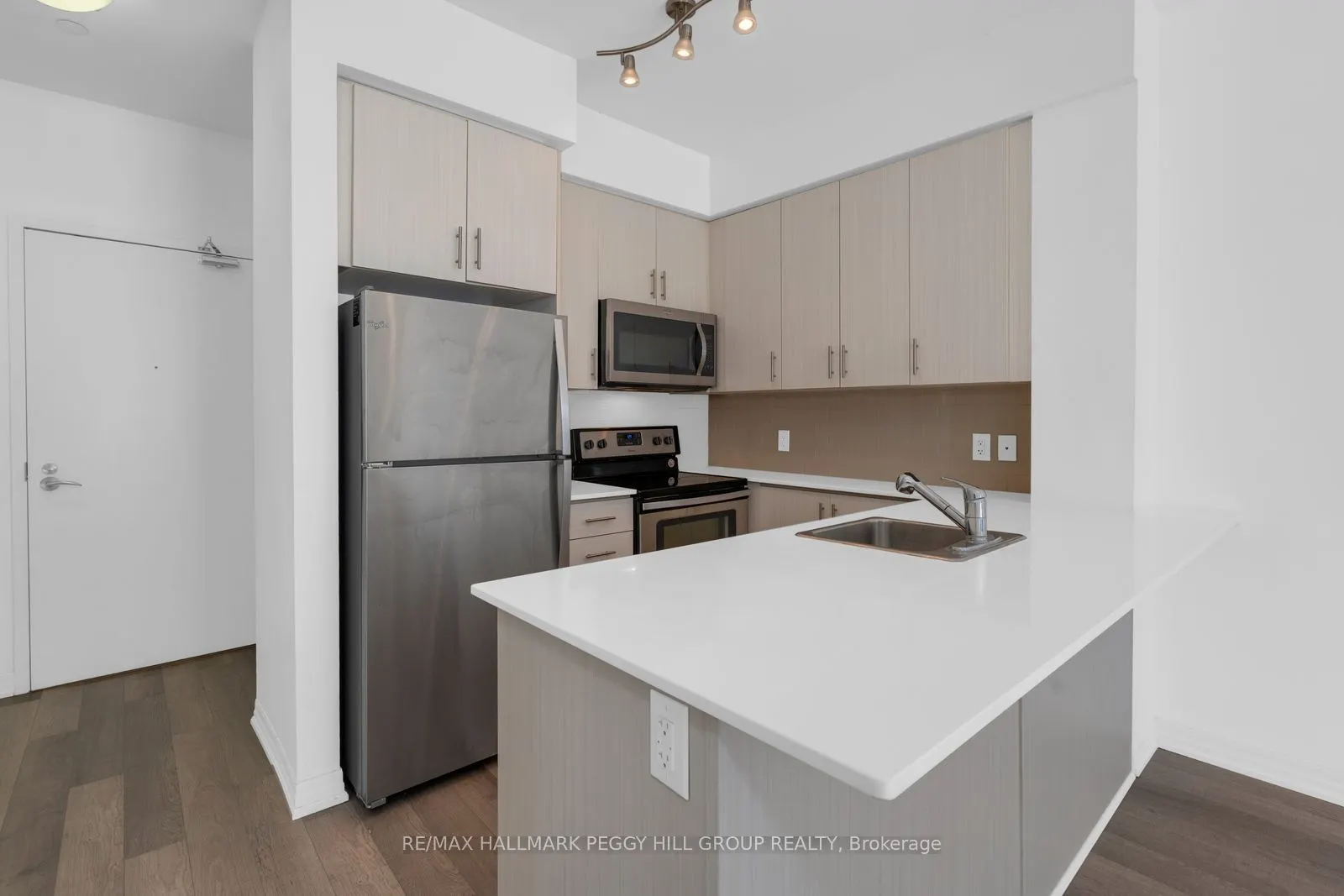 111 Worsley Street #309