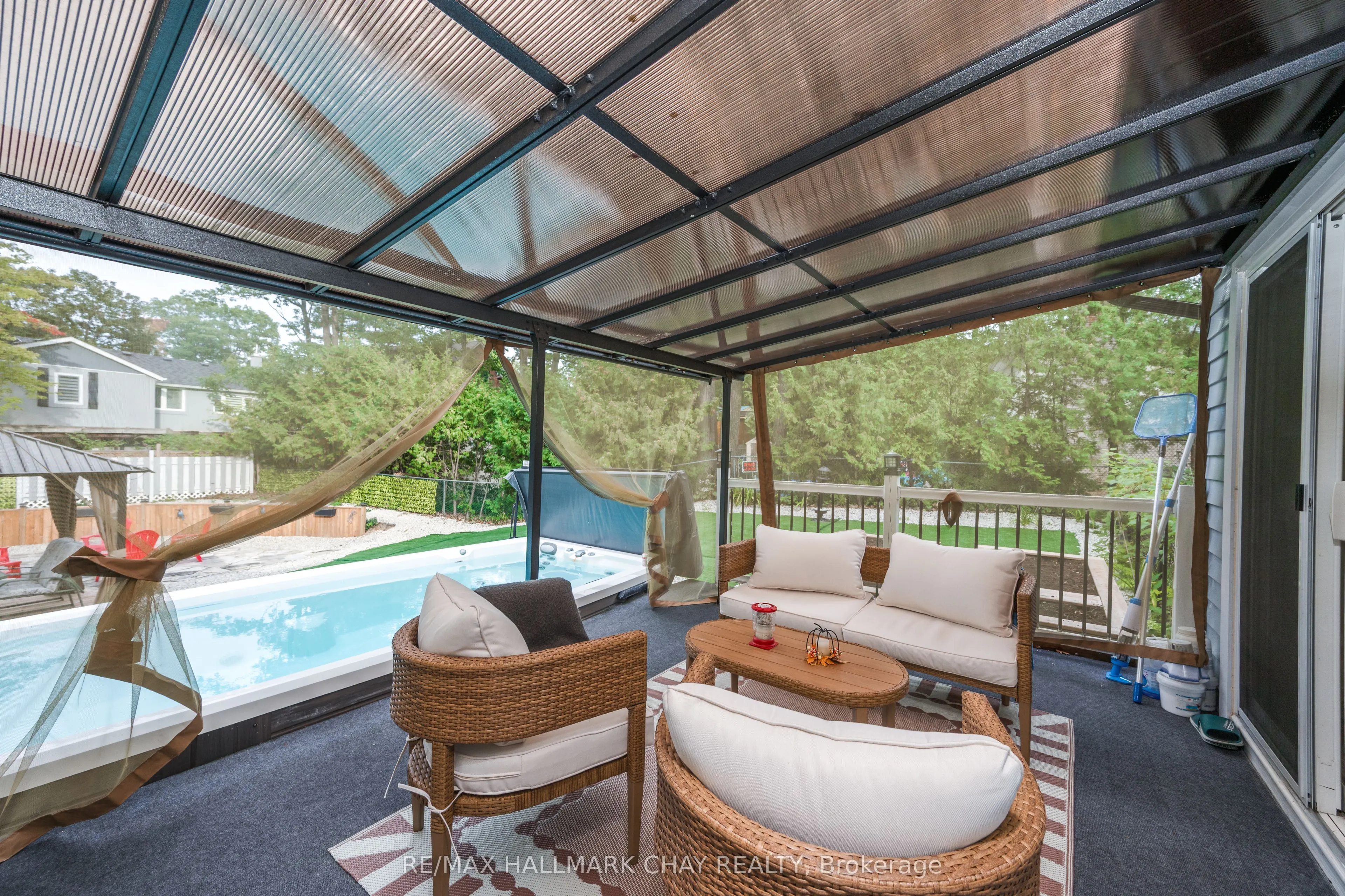 275 Sunnidale Road