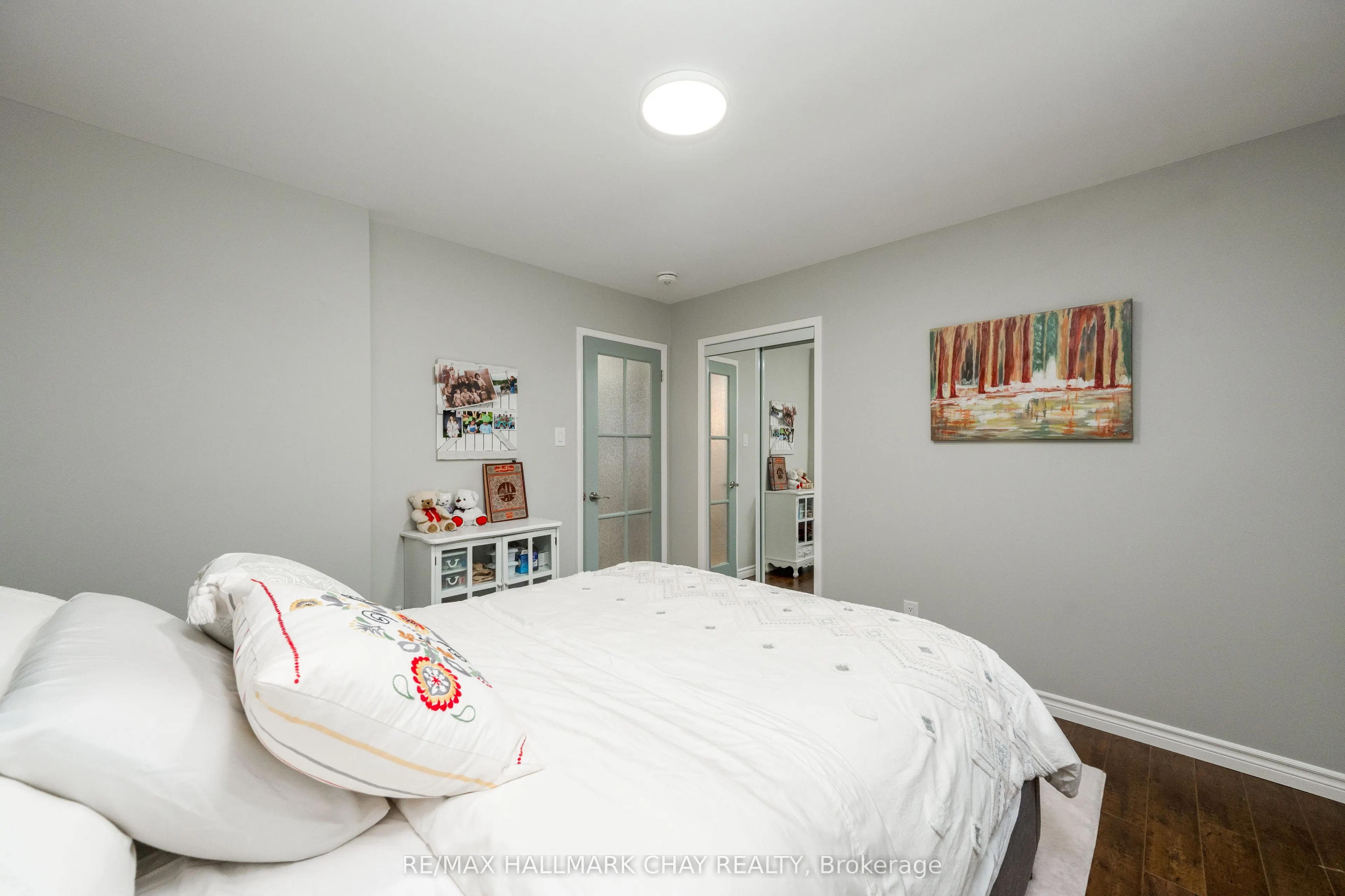 275 Sunnidale Road