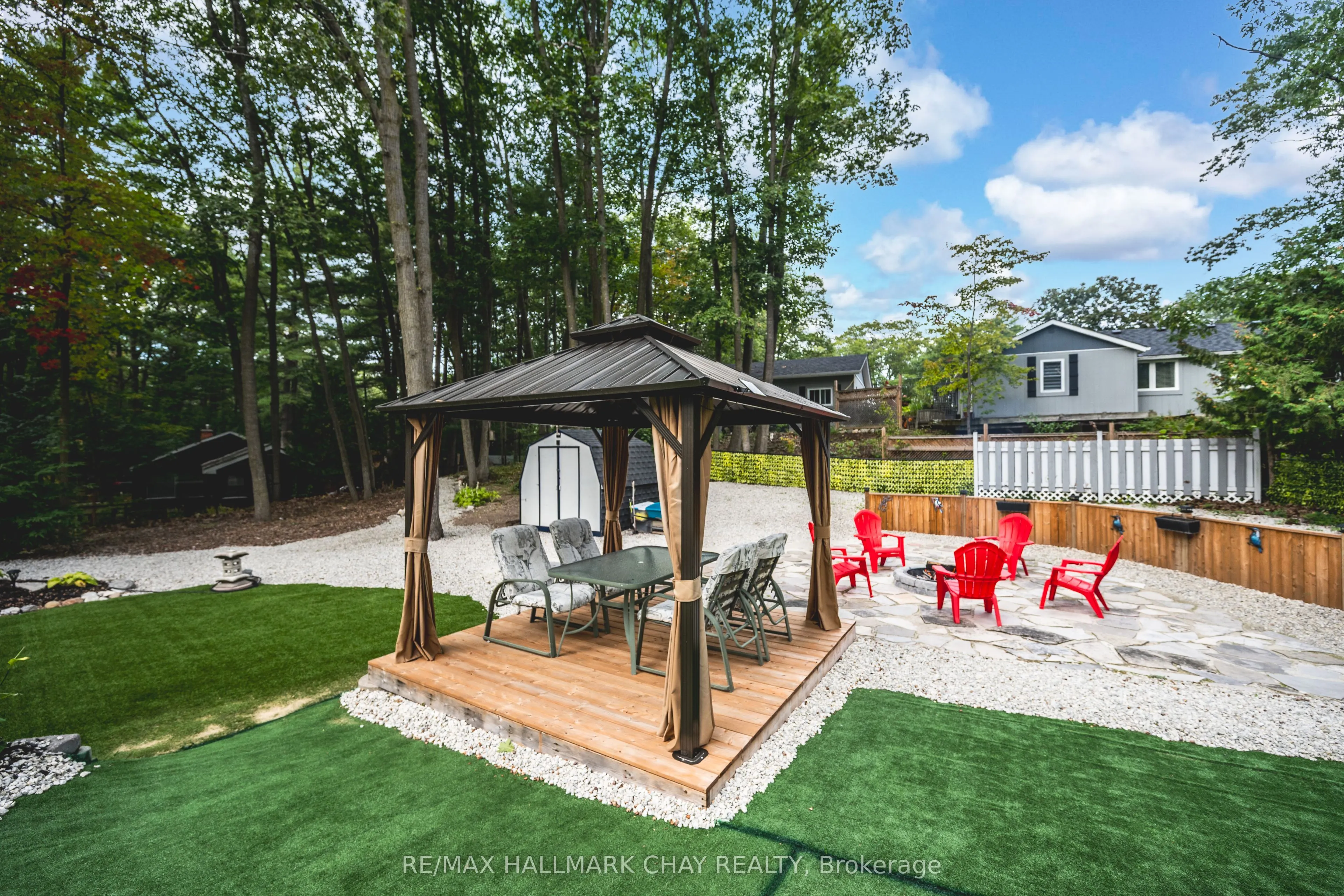 275 Sunnidale Road