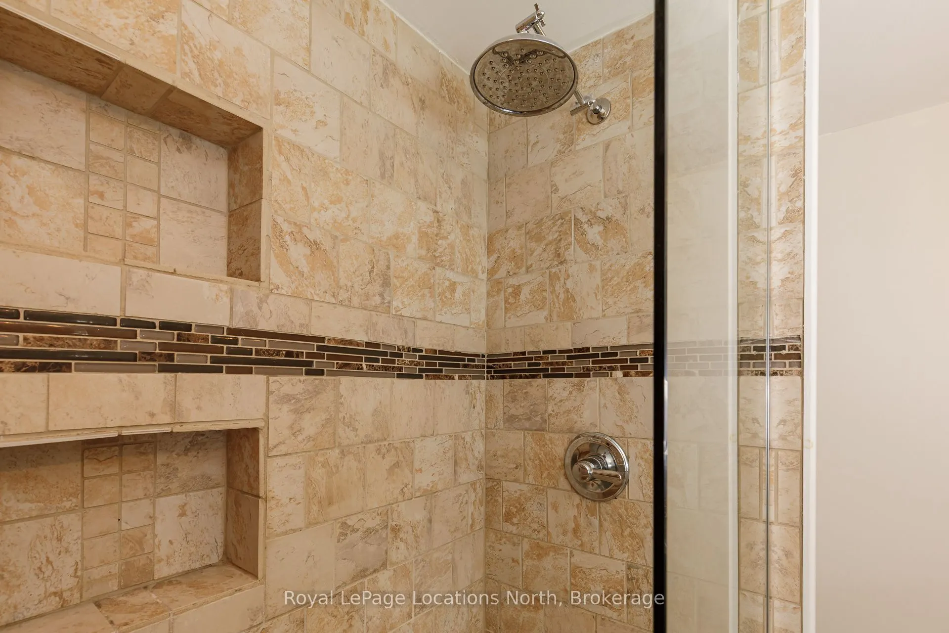 820 Suncrest Circle #1