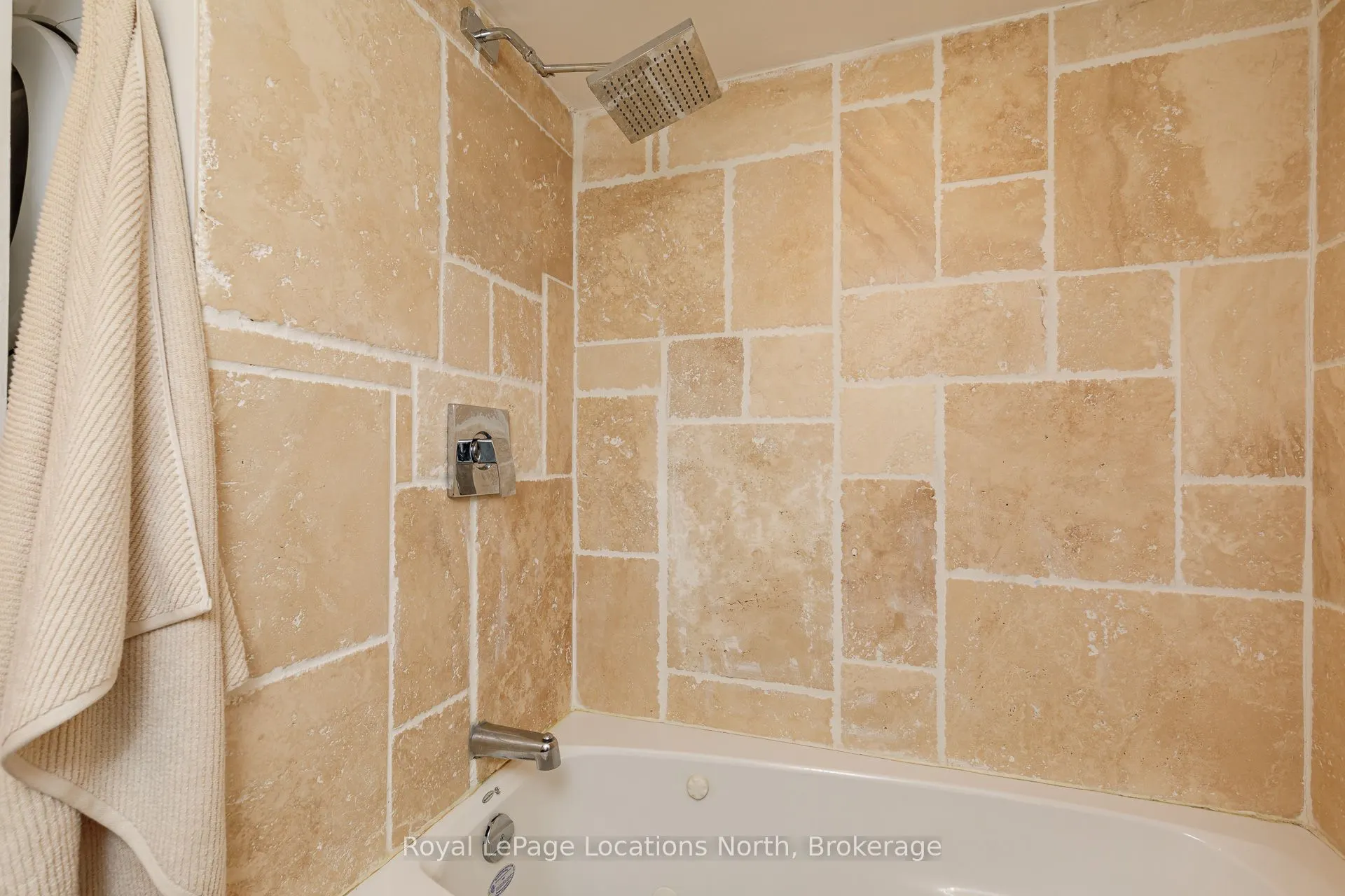 820 Suncrest Circle #1